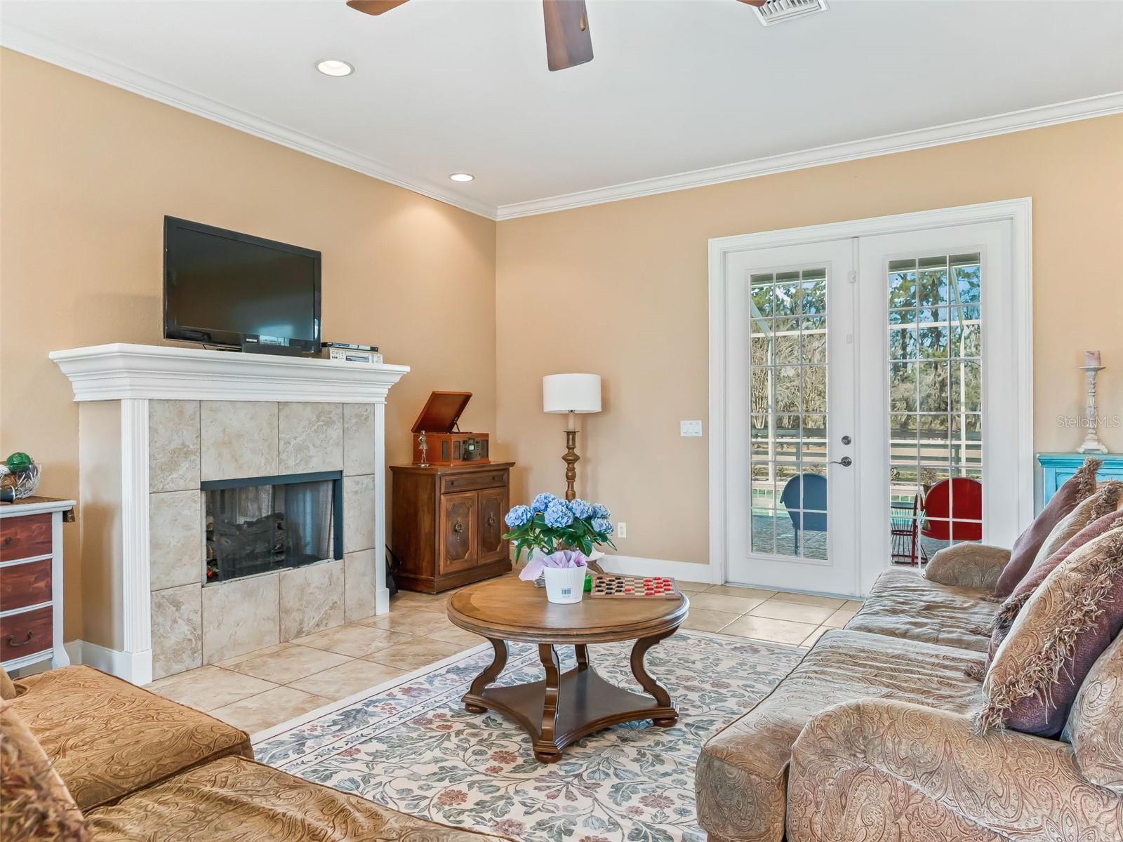 Image 11 of 53 For 3030 95th Avenue Road