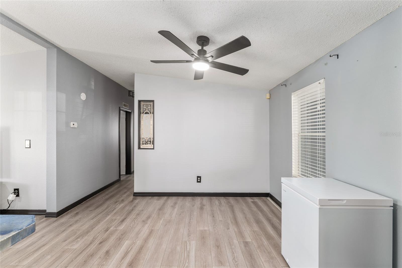 Image 13 of 70 For 6832 3rd Place