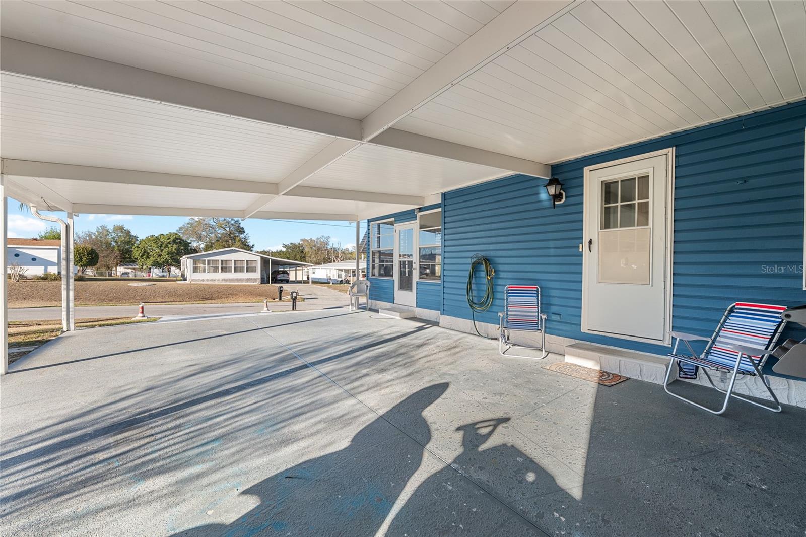 Image 8 of 70 For 6832 3rd Place