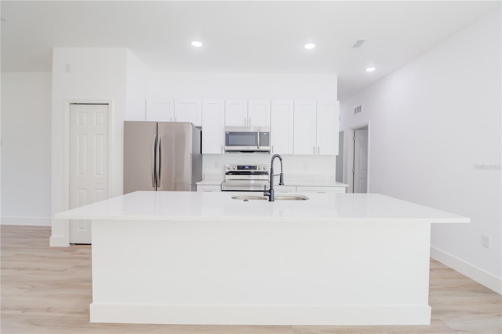 Image 10 of 30 For 125 Fisher Way