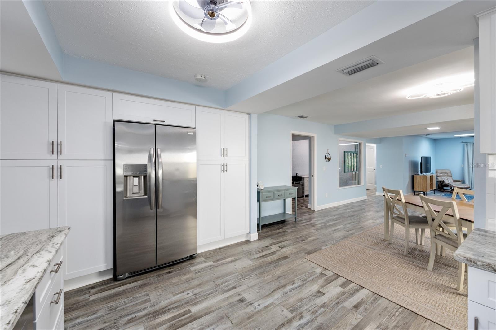 Image 18 of 47 For 11491 Riverhaven Drive