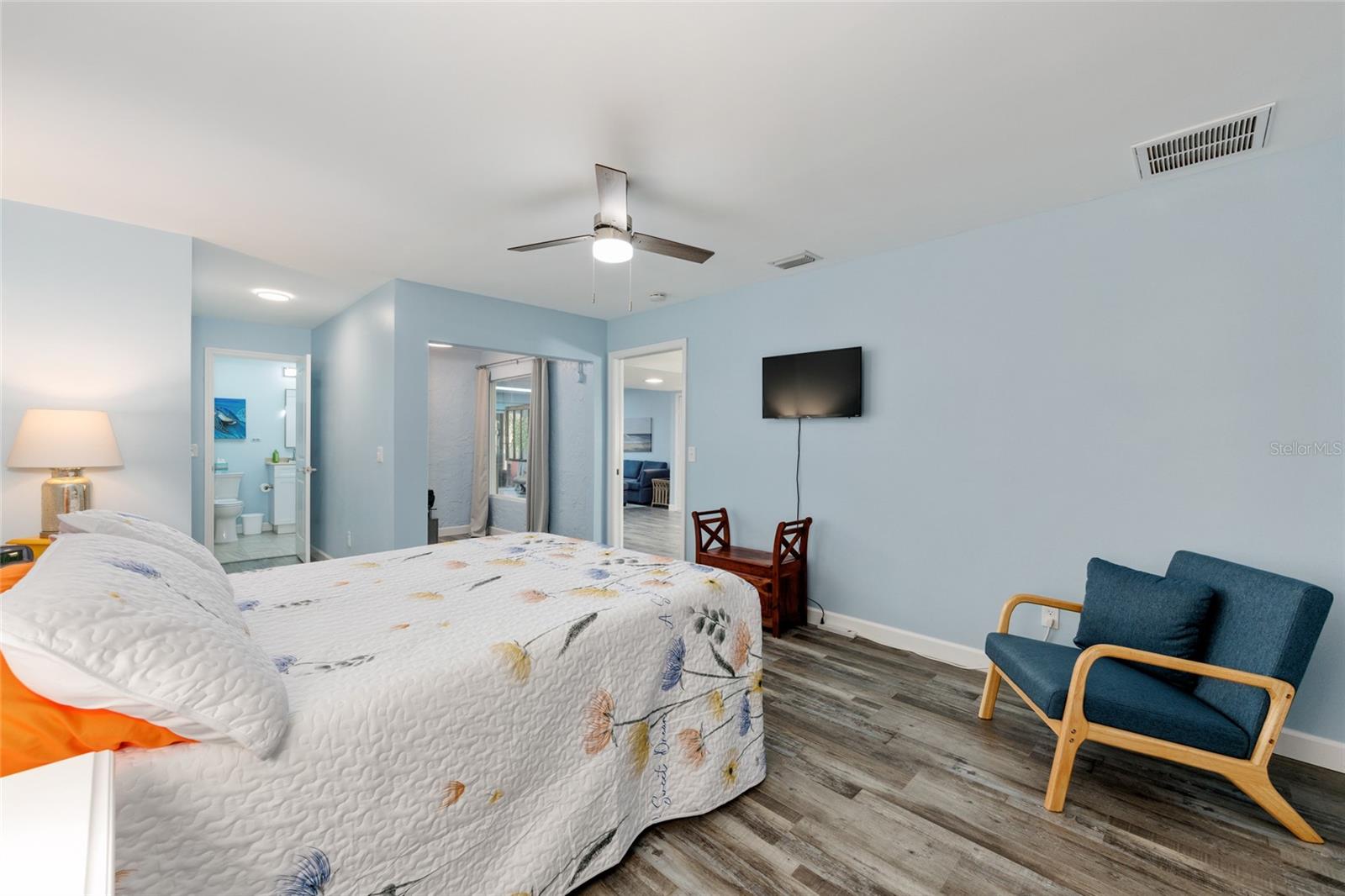 Image 30 of 47 For 11491 Riverhaven Drive