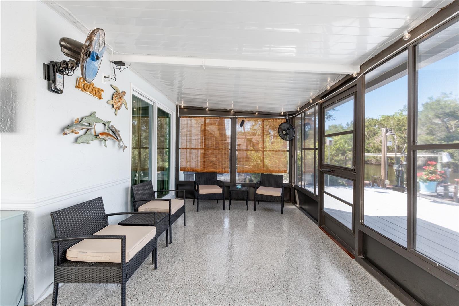 Image 37 of 47 For 11491 Riverhaven Drive