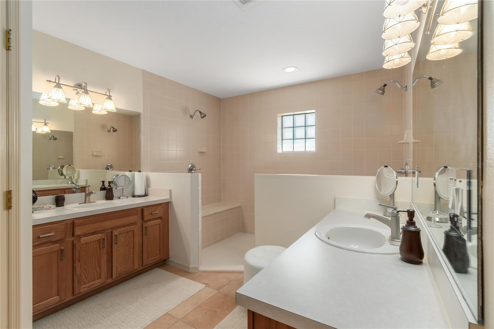 Image 32 of 96 For 4700 157th Court