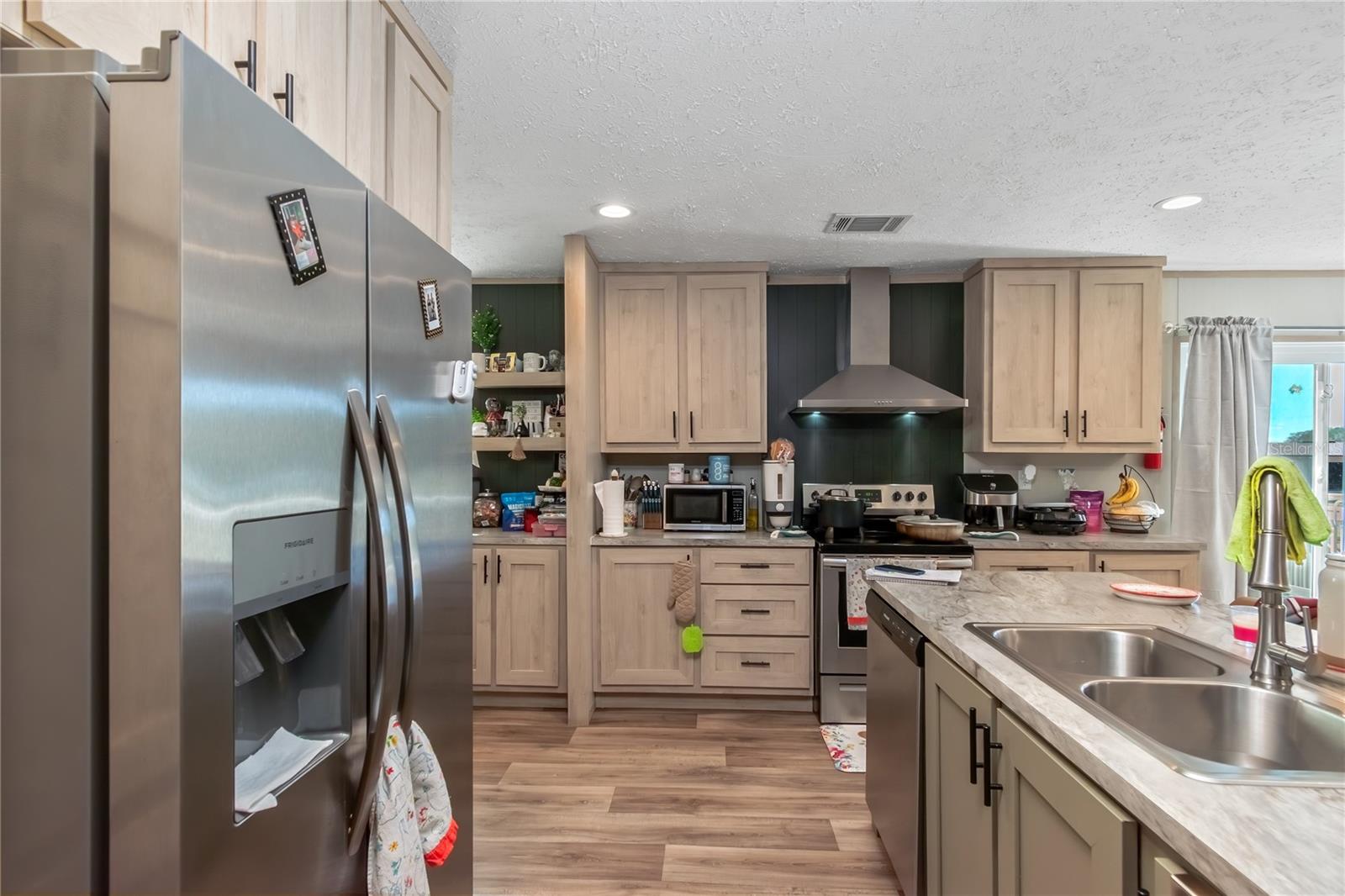 Image 54 of 96 For 4700 157th Court