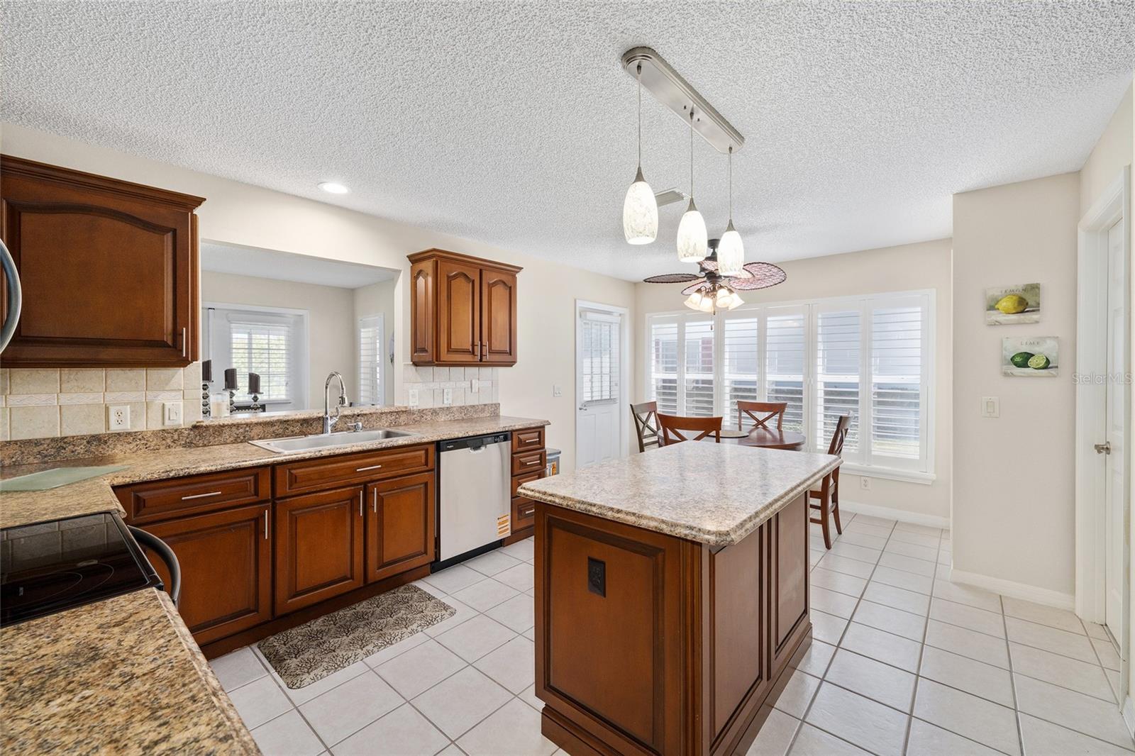 Image 17 of 34 For 3089 Burbank Lane