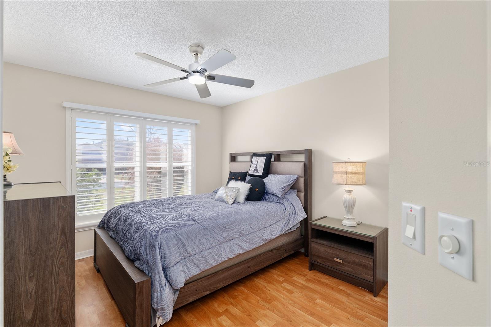 Image 27 of 34 For 3089 Burbank Lane