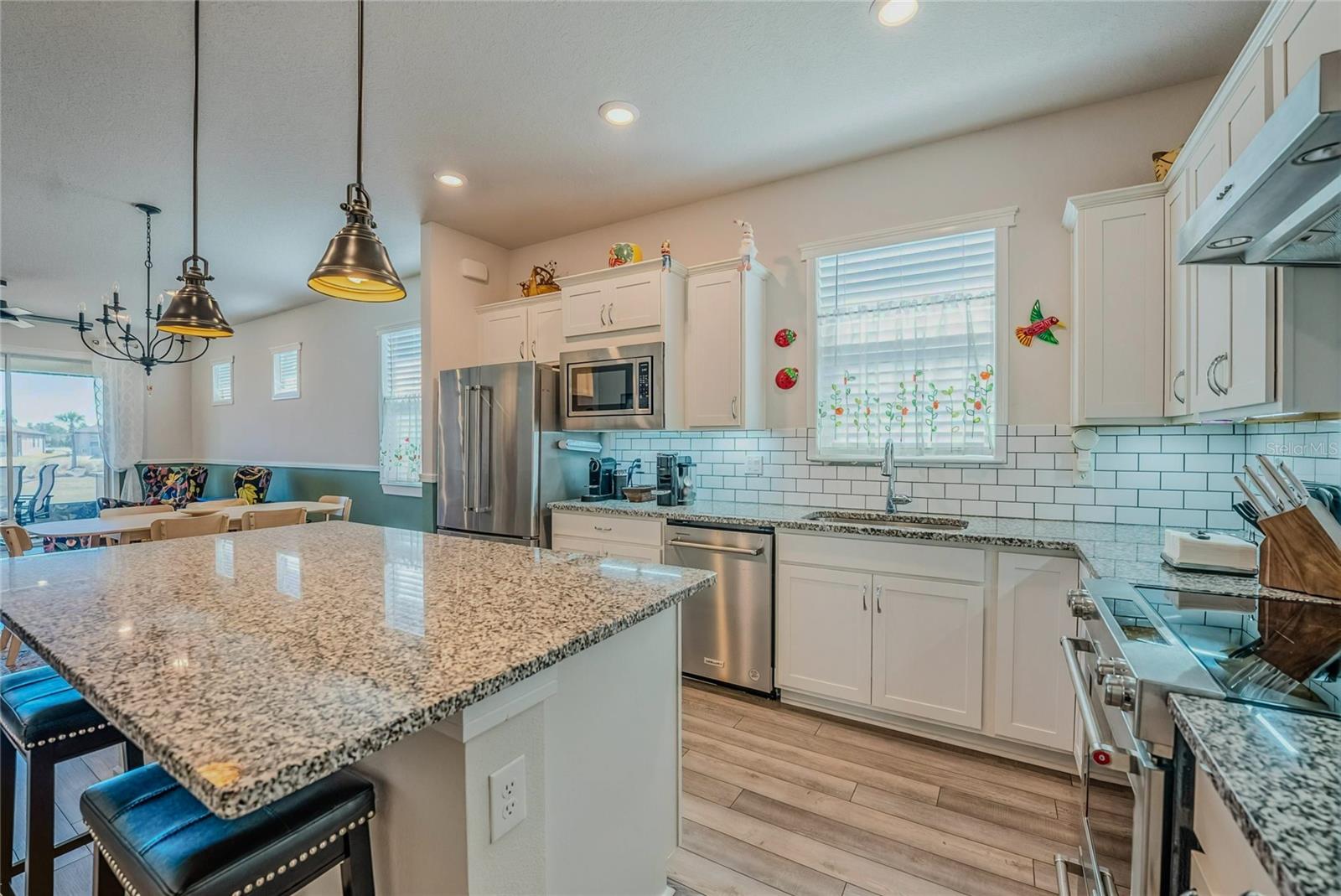 Image 10 of 42 For 6027 93rd Circle