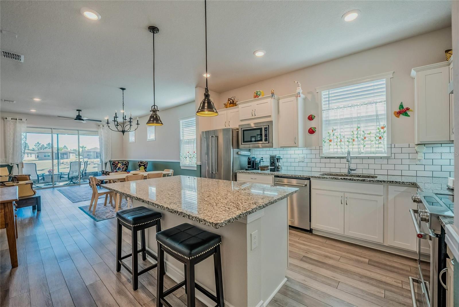 Image 11 of 42 For 6027 93rd Circle