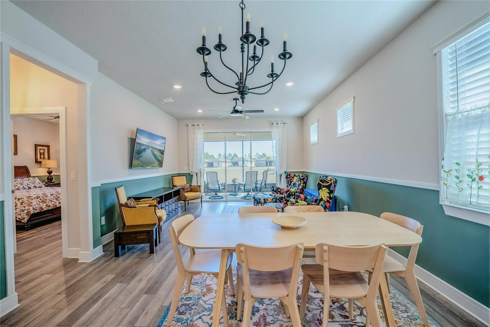 Image 12 of 42 For 6027 93rd Circle