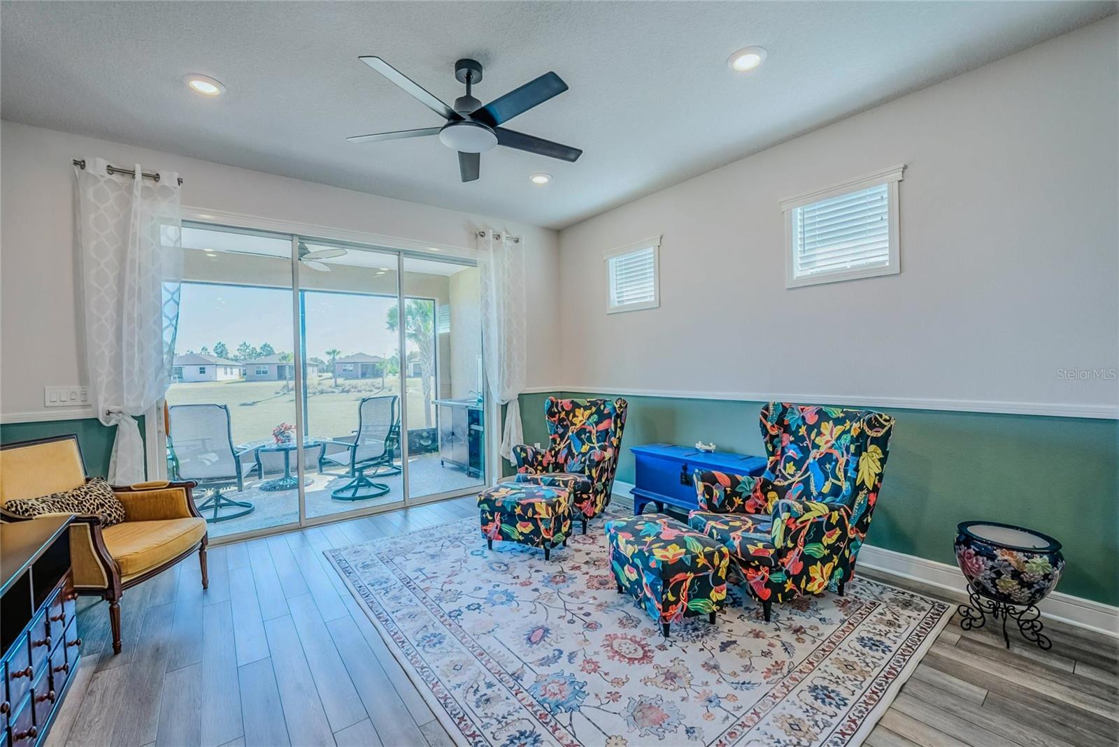 Image 14 of 42 For 6027 93rd Circle