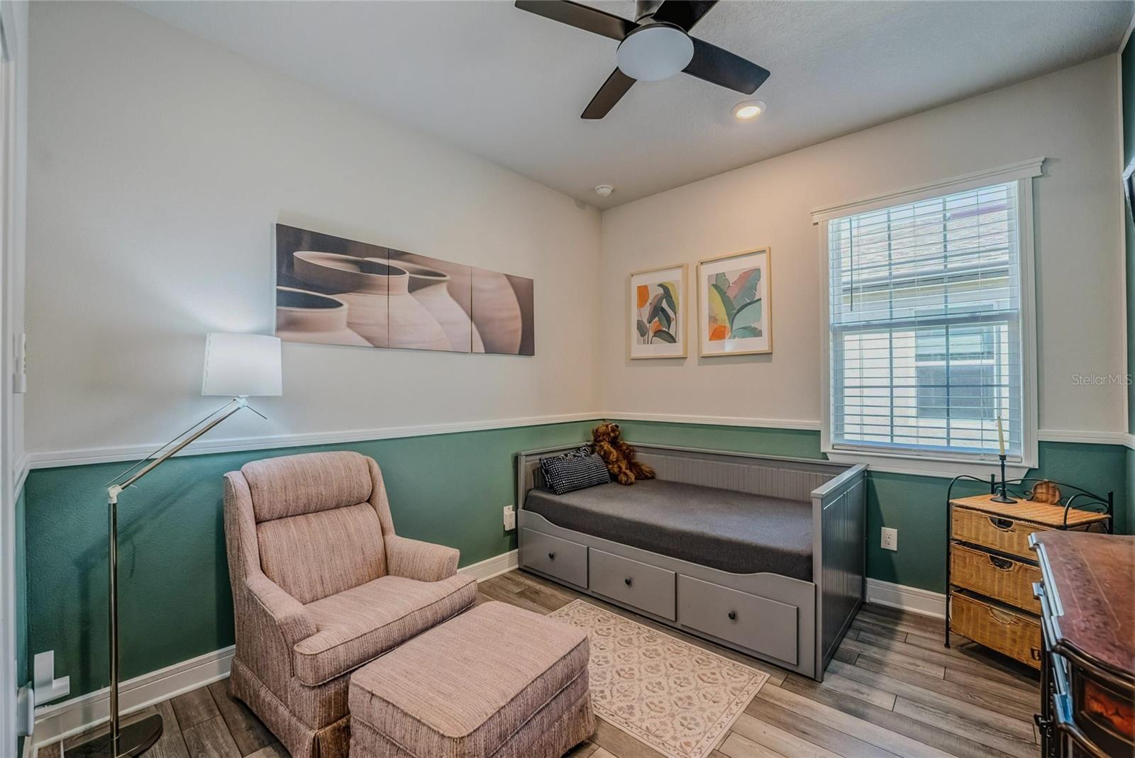 Image 20 of 42 For 6027 93rd Circle