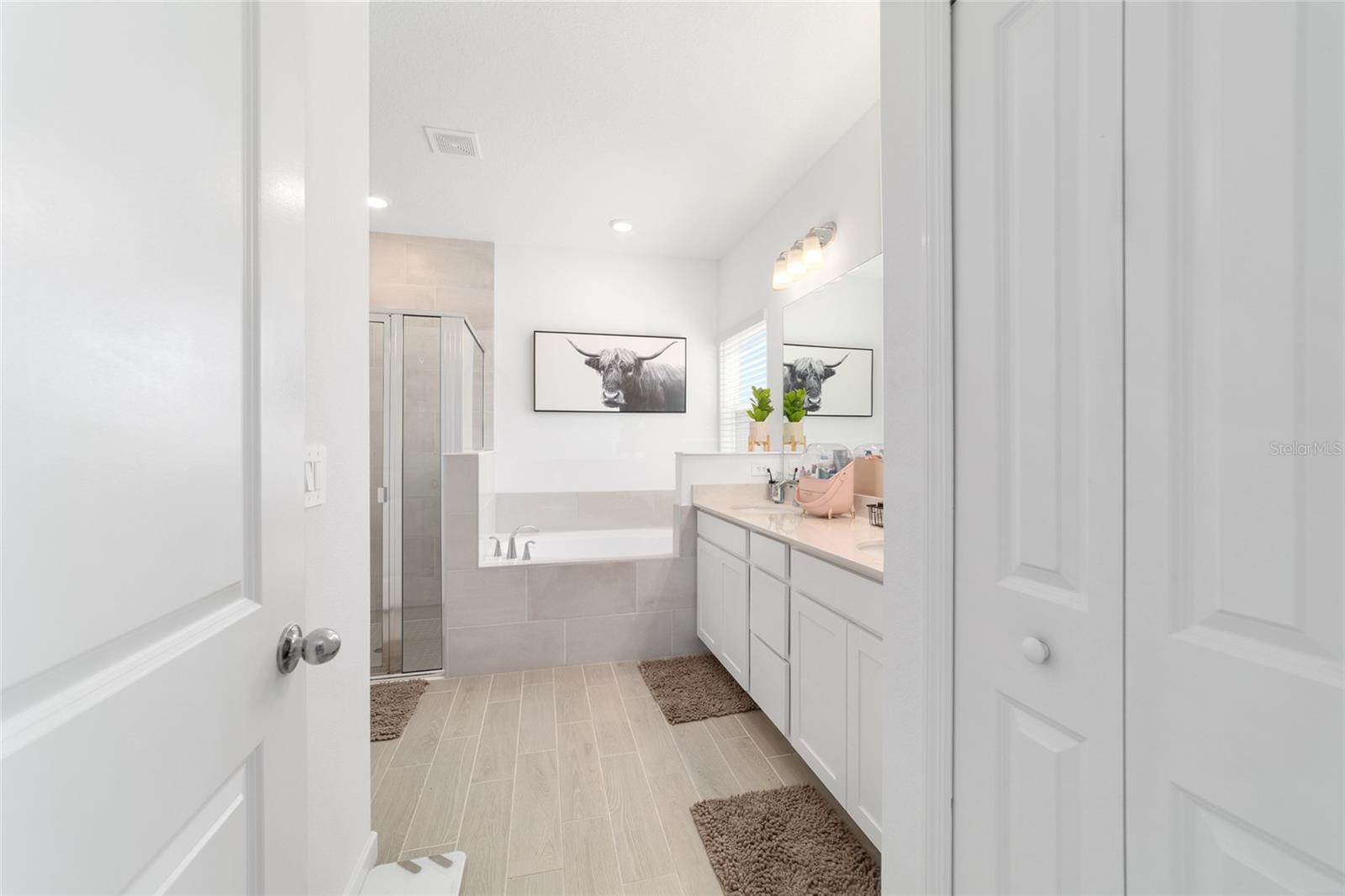 Image 33 of 77 For 4012 33rd Avenue