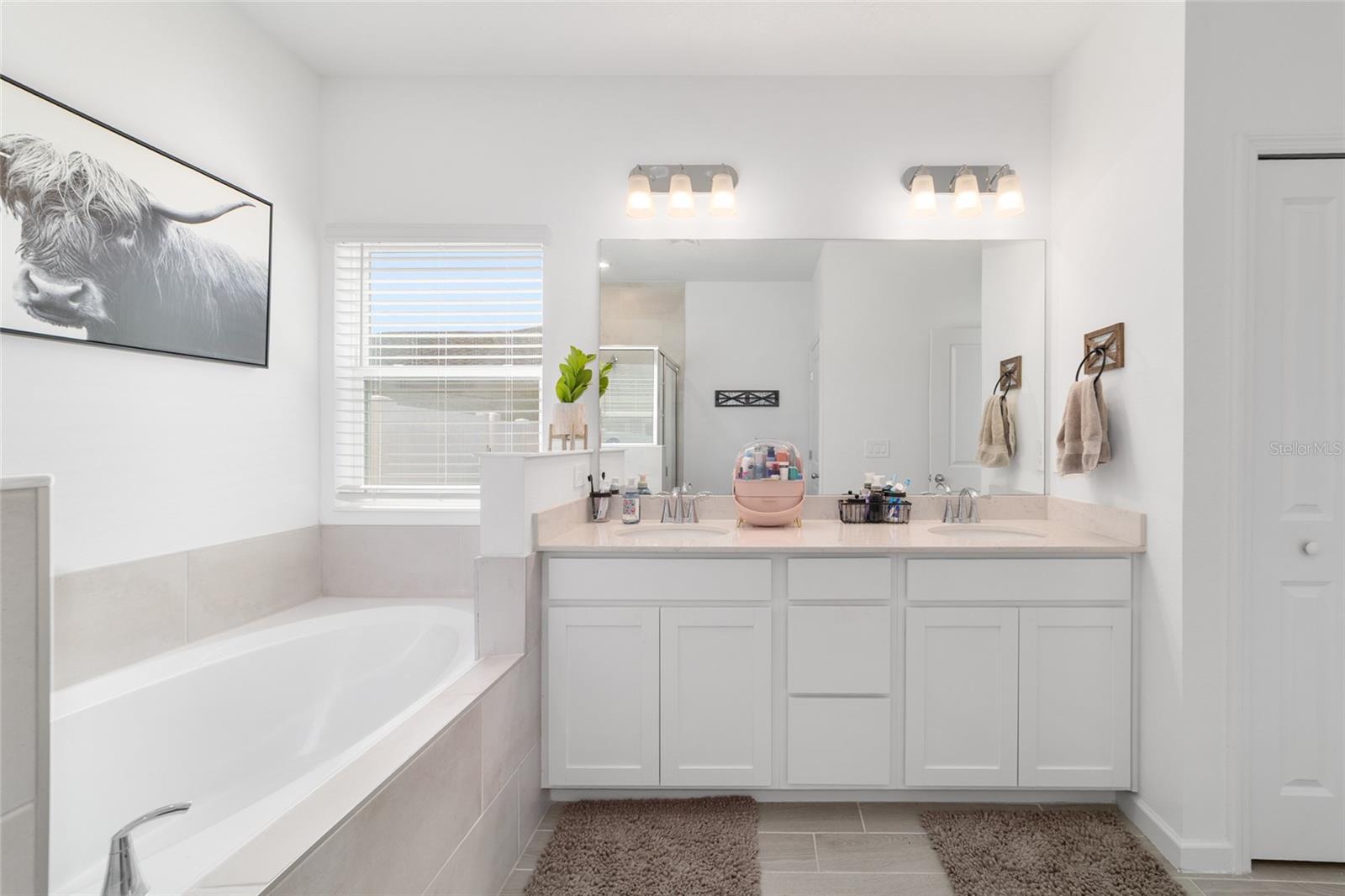 Image 35 of 77 For 4012 33rd Avenue