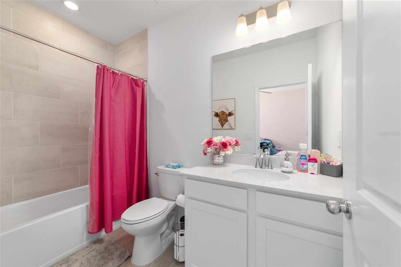 Image 43 of 77 For 4012 33rd Avenue