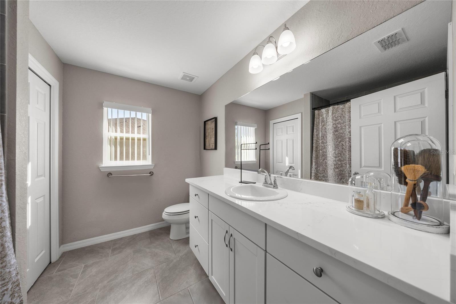 Image 19 of 28 For 17708 114th Lane