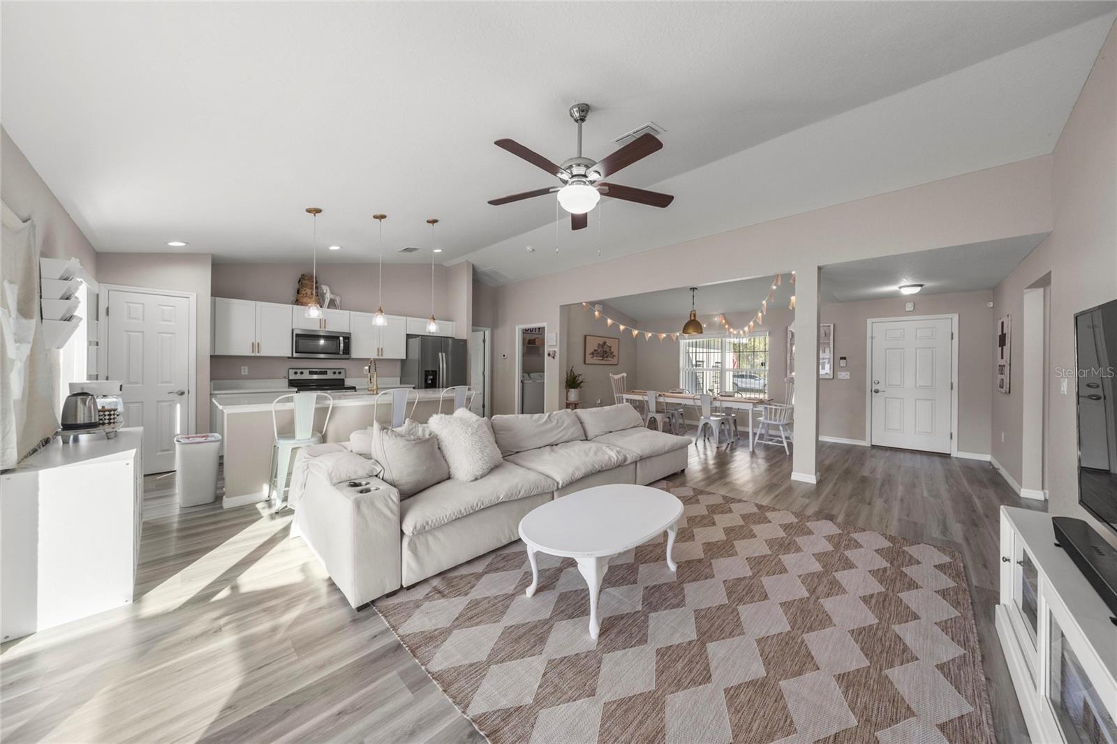 Image 4 of 28 For 17708 114th Lane