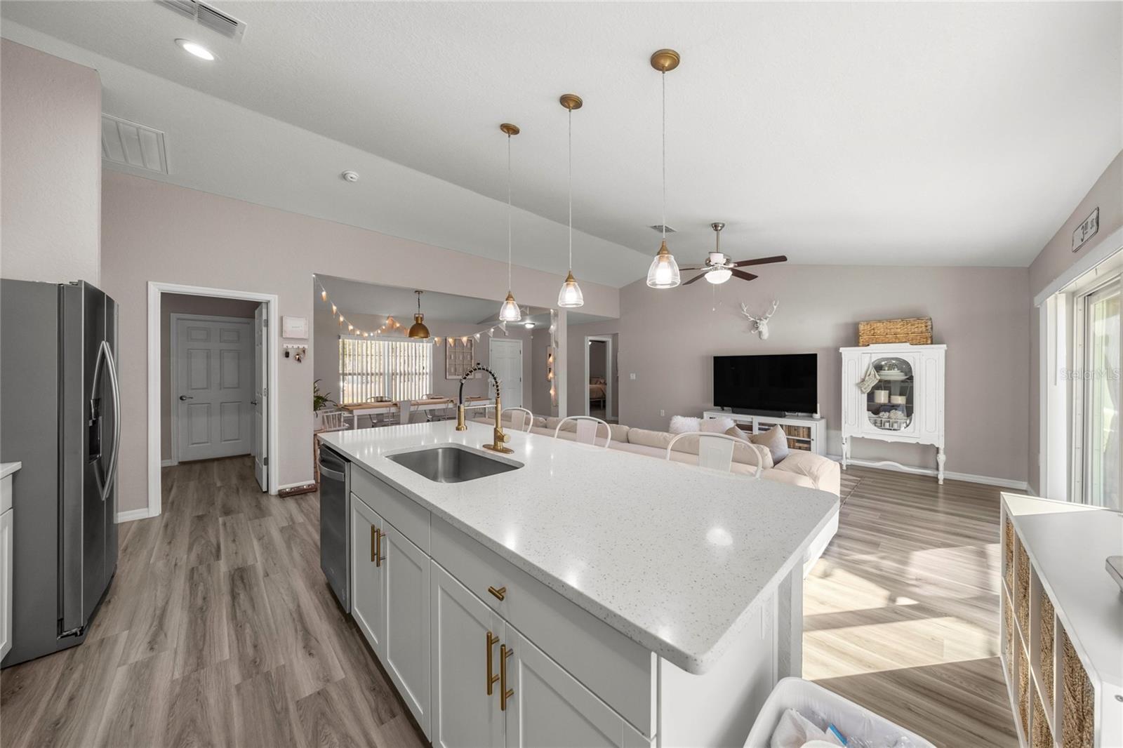 Image 7 of 28 For 17708 114th Lane