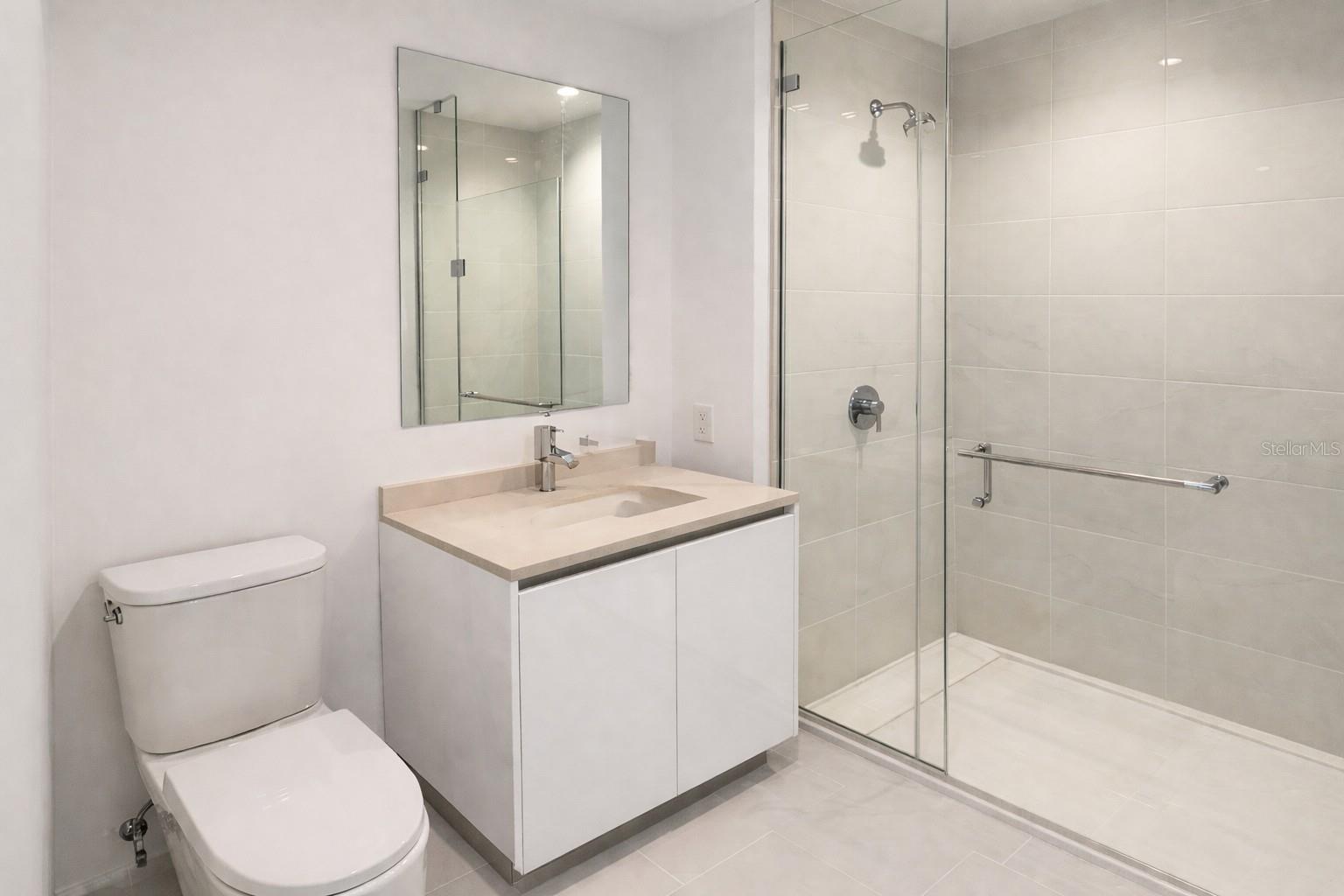 Image 19 of 40 For 400 Central Avenue 2603