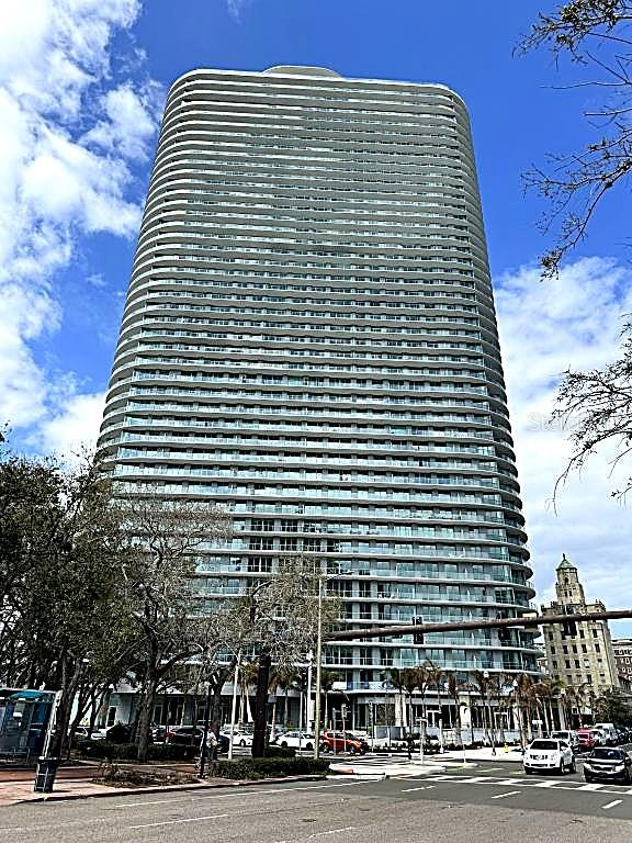 Image 2 of 40 For 400 Central Avenue 2603