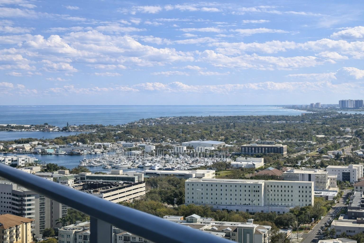 Image 26 of 40 For 400 Central Avenue 2603