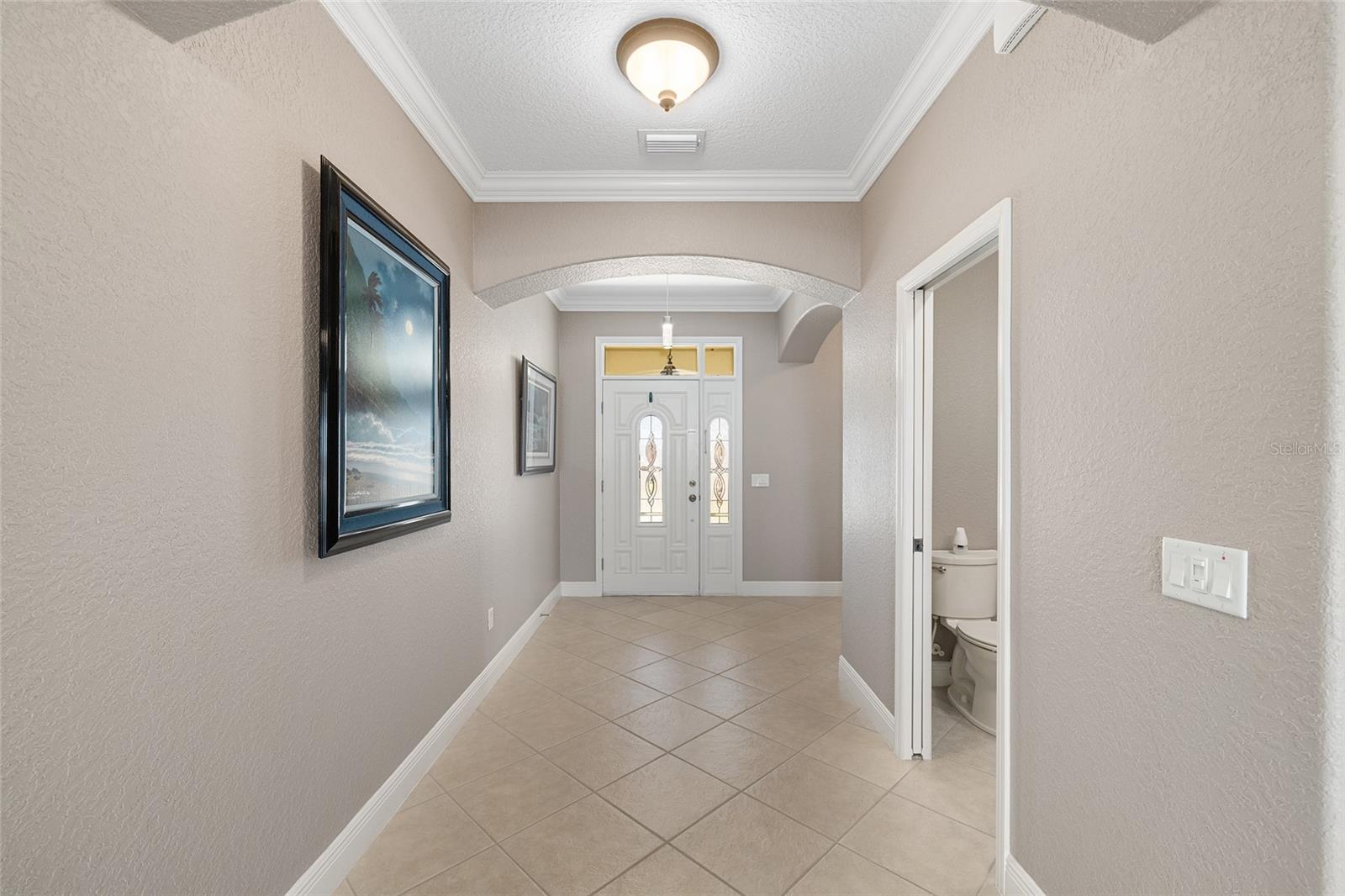 Image 5 of 34 For 533 Inner Circle