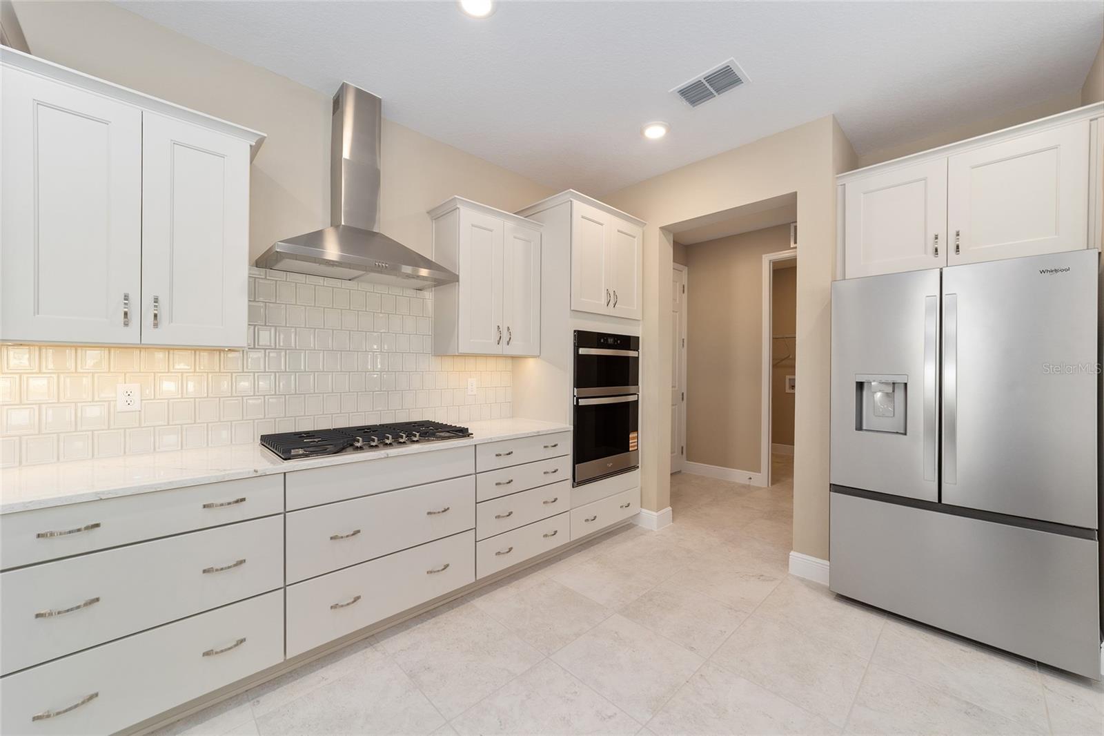 Image 23 of 47 For 10079 82nd Place Road