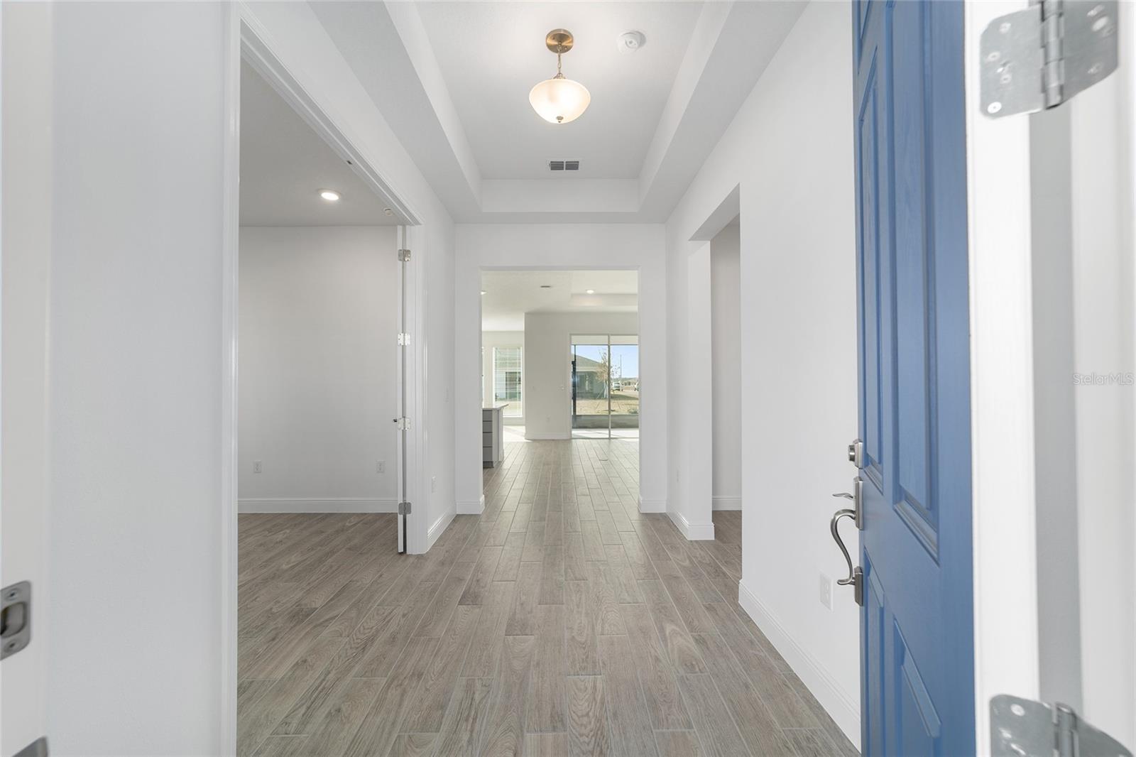 Image 11 of 42 For 8408 101st Avenue