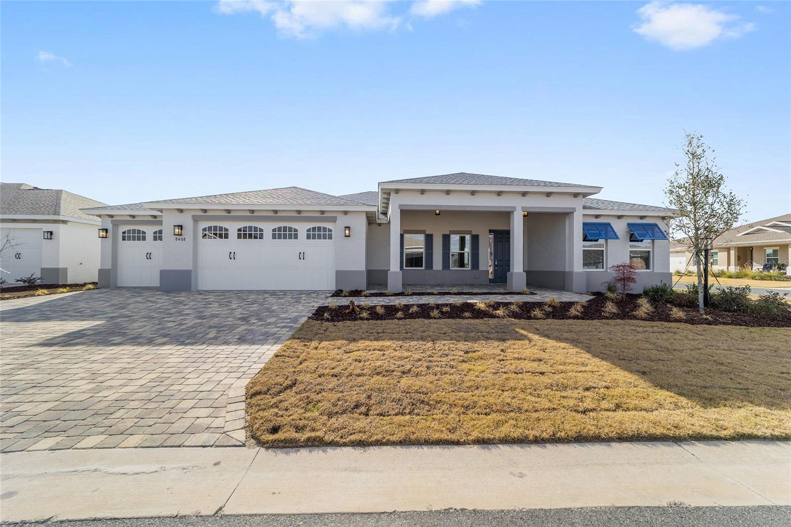 Image 4 of 42 For 8408 101st Avenue