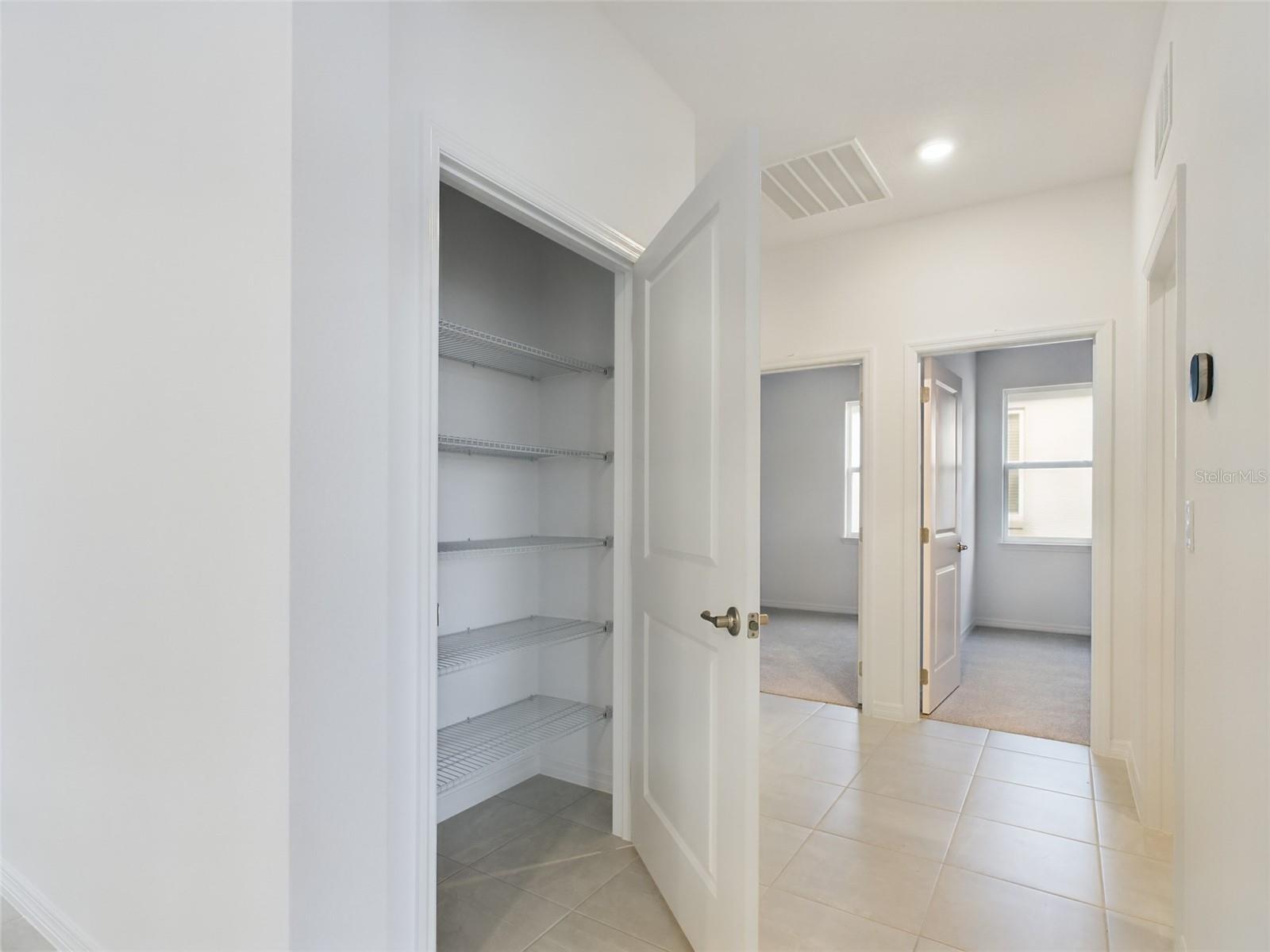 Image 25 of 40 For 7261 61st Place