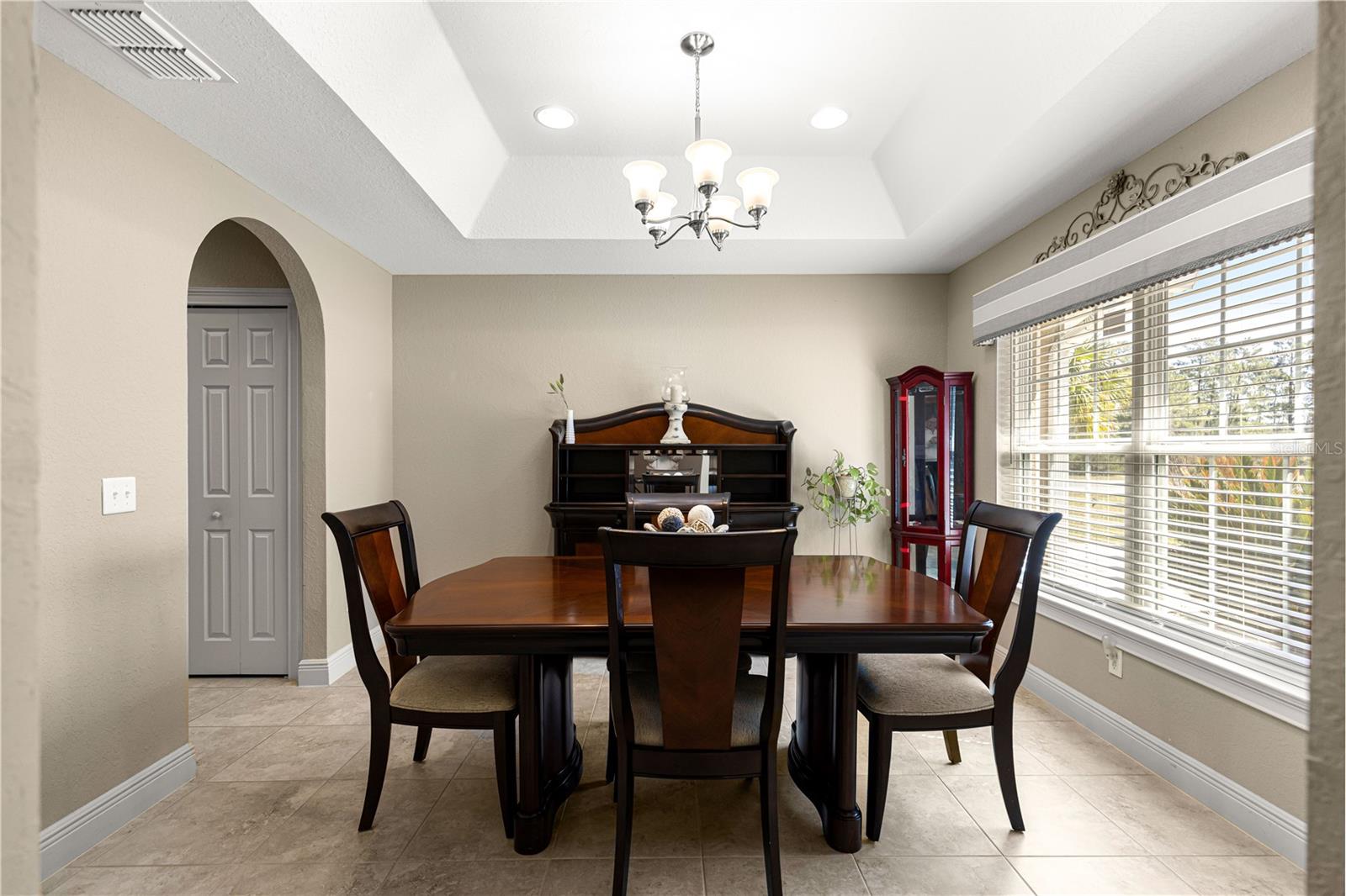 Image 11 of 44 For 2545 175th Loop