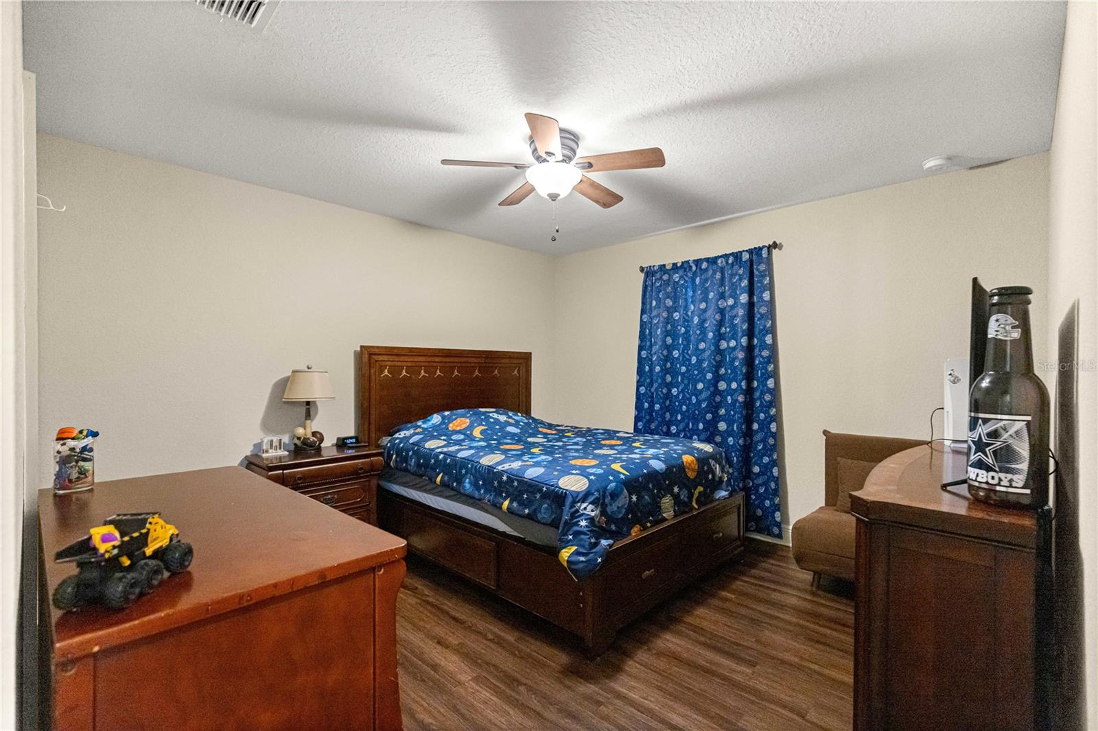 Image 21 of 44 For 2545 175th Loop