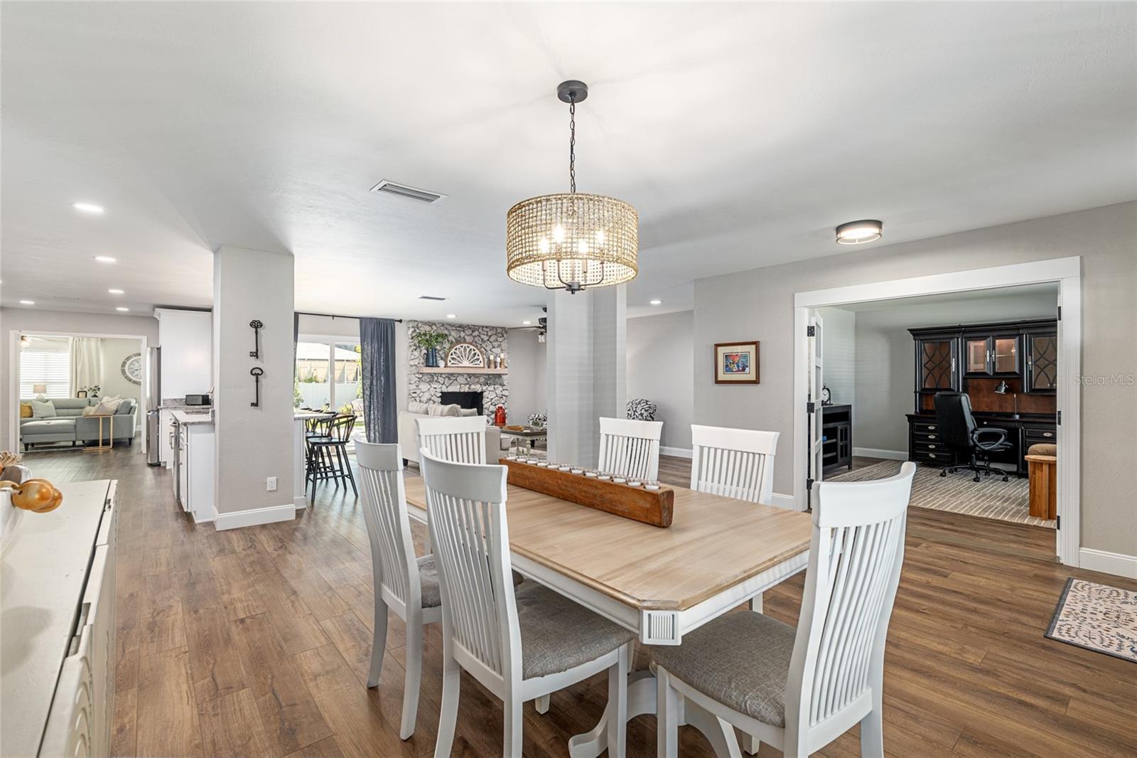 Image 17 of 74 For 4530 14th Street