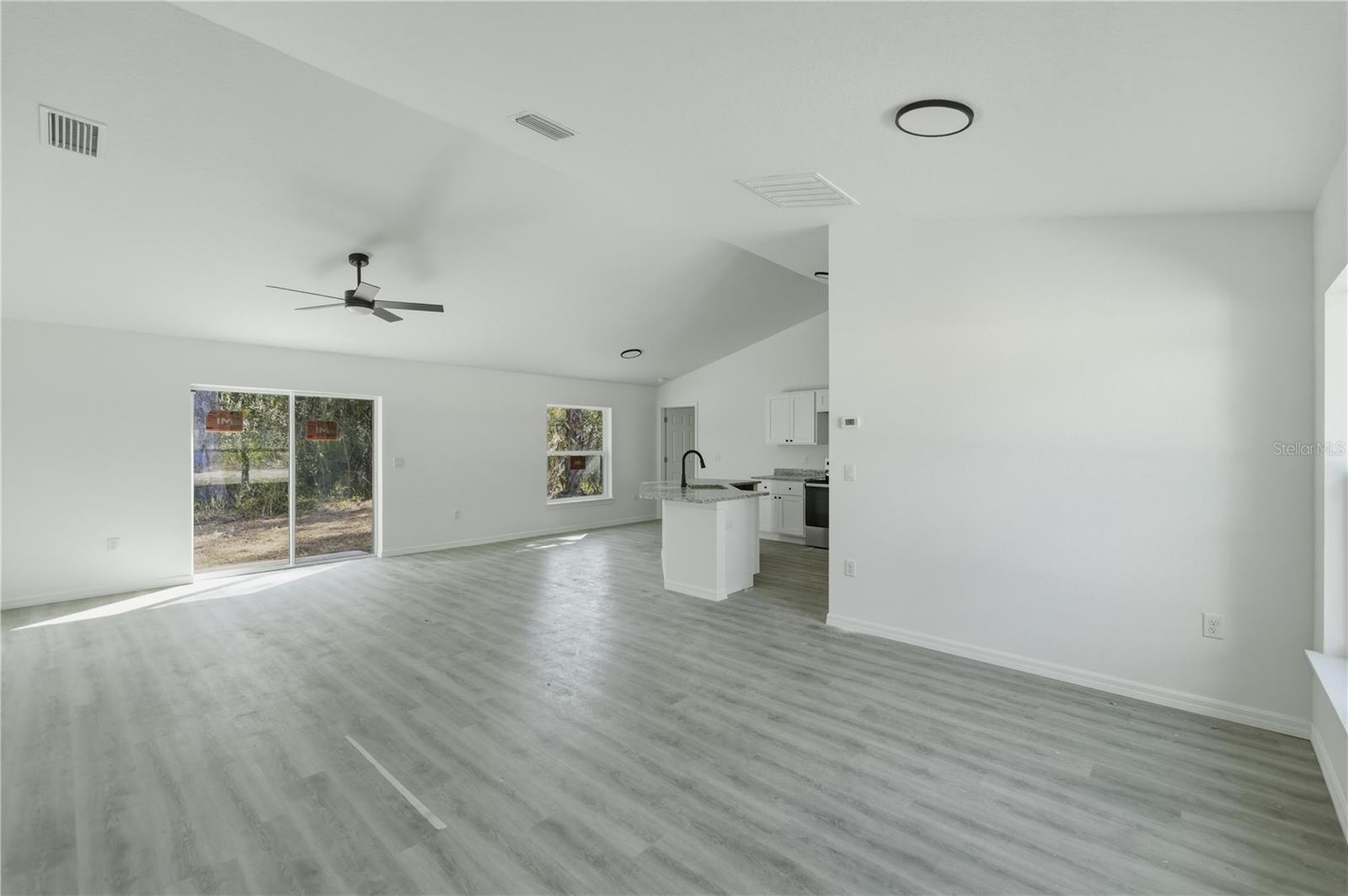 Image 5 of 24 For 15059 61st Court