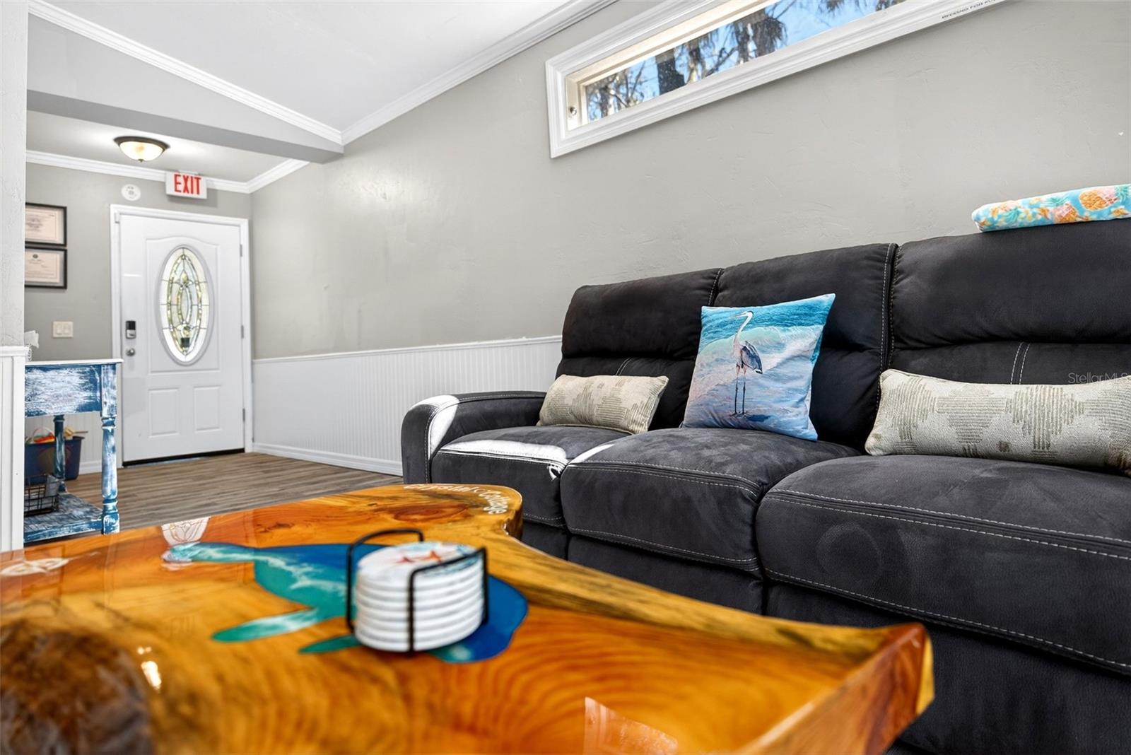 Image 11 of 38 For 110 Crystal Street