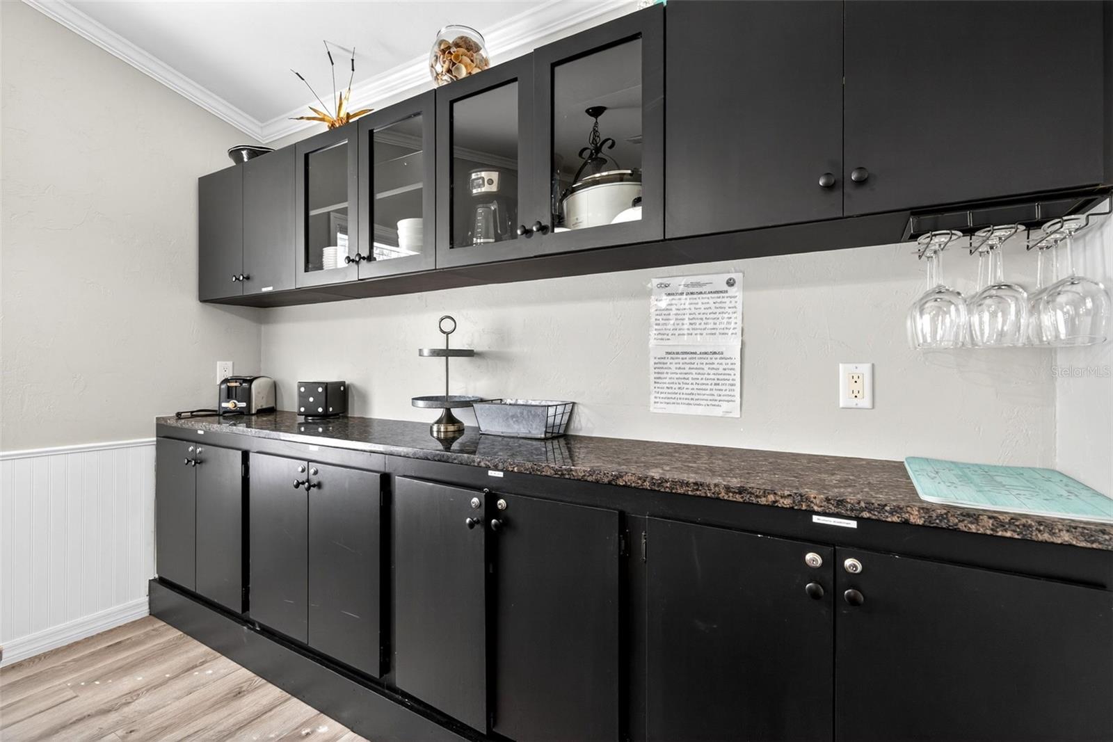 Image 19 of 38 For 110 Crystal Street