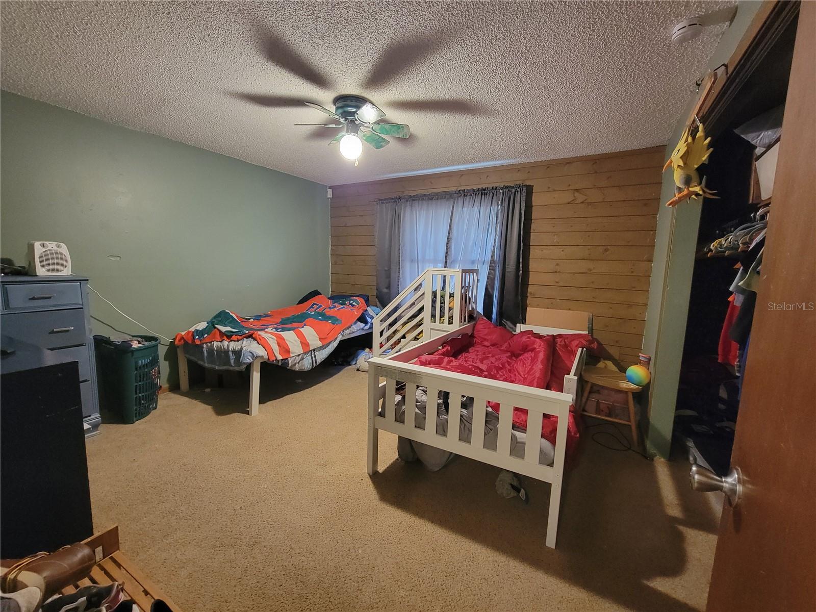 Image 21 of 39 For 1600 42nd Street