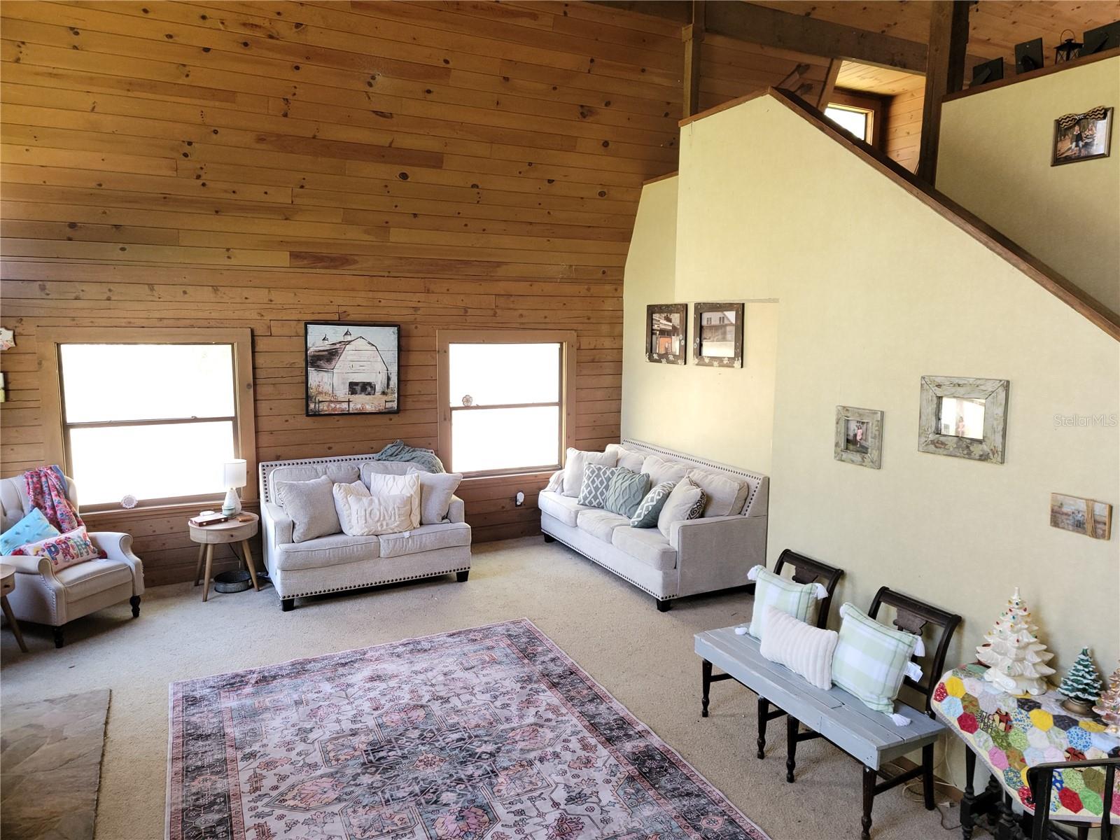 Image 3 of 39 For 1600 42nd Street