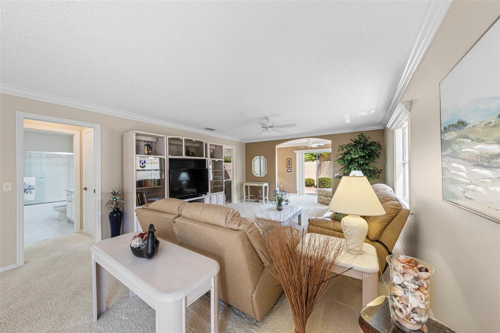 Image 10 of 35 For 1137 Santa Cruz Drive