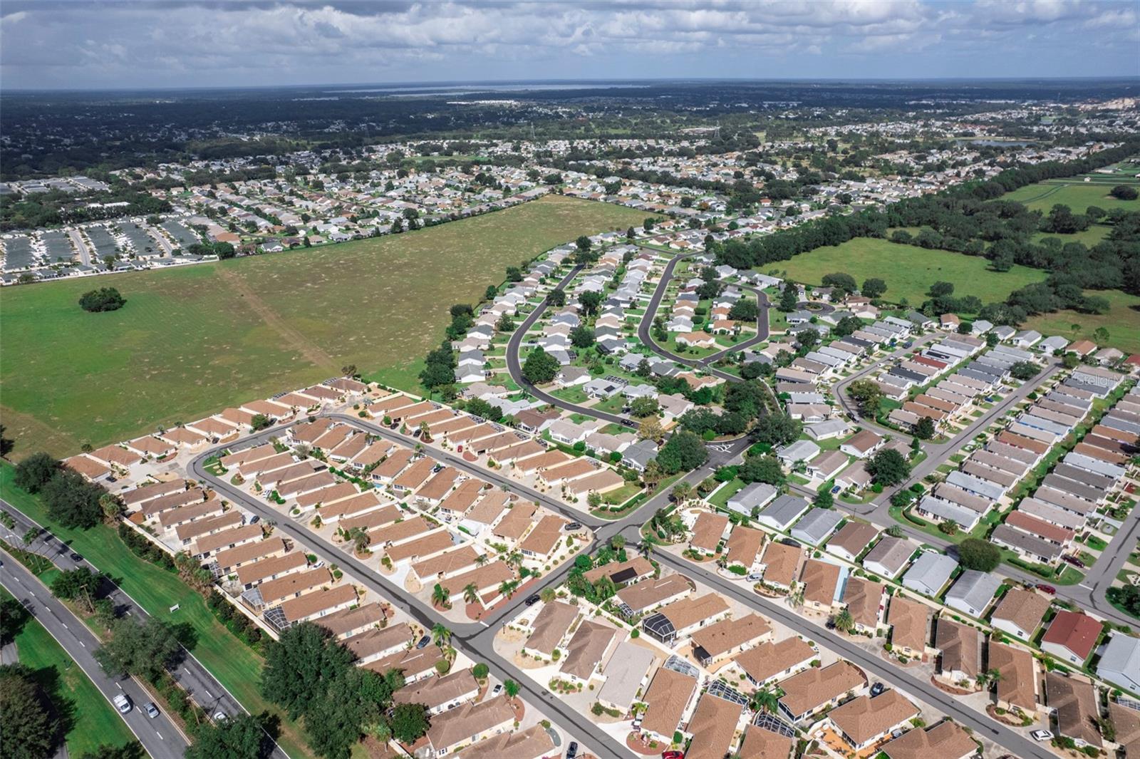 Image 26 of 35 For 1137 Santa Cruz Drive