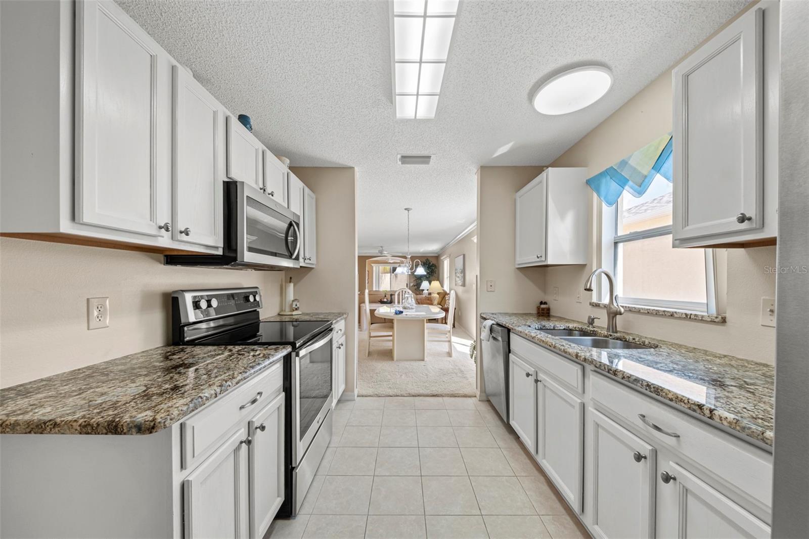 Image 9 of 35 For 1137 Santa Cruz Drive