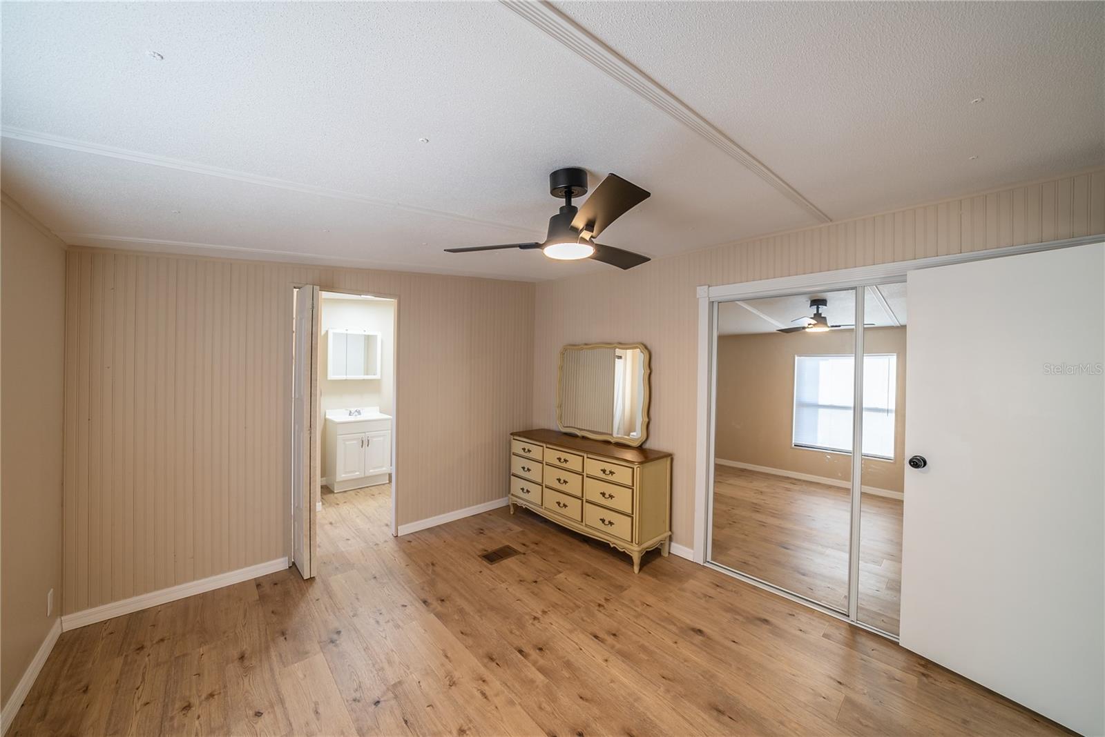 Image 38 of 63 For 105 66th Court