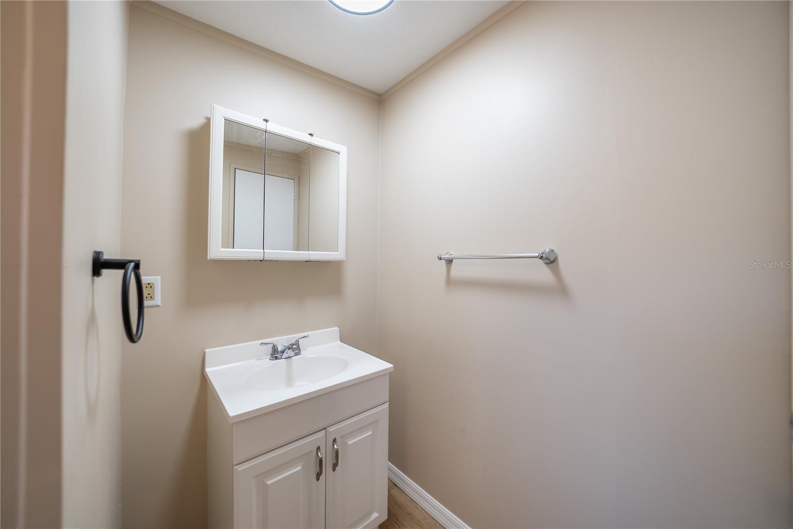 Image 41 of 63 For 105 66th Court