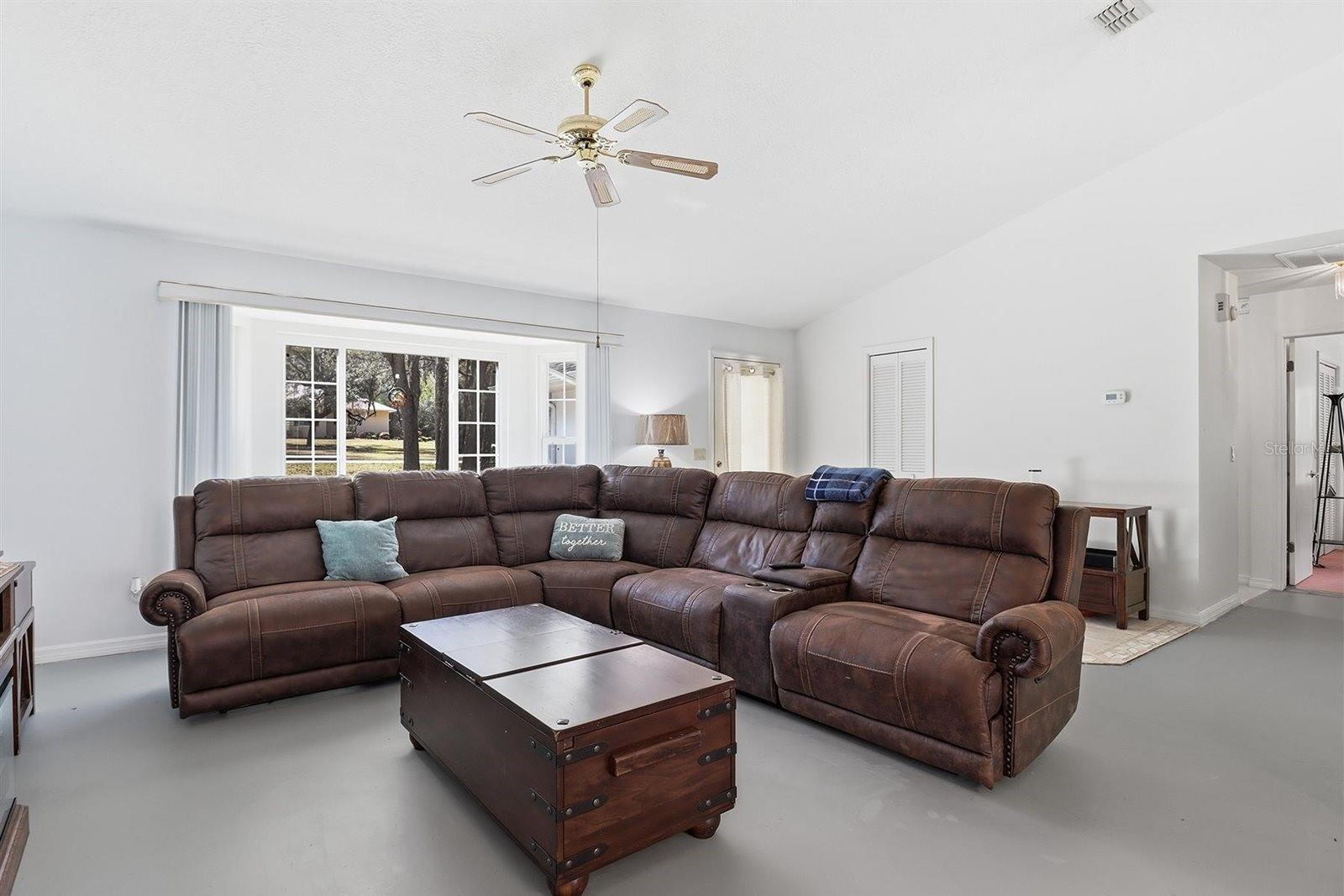 Image 11 of 45 For 1737 Olympia Street