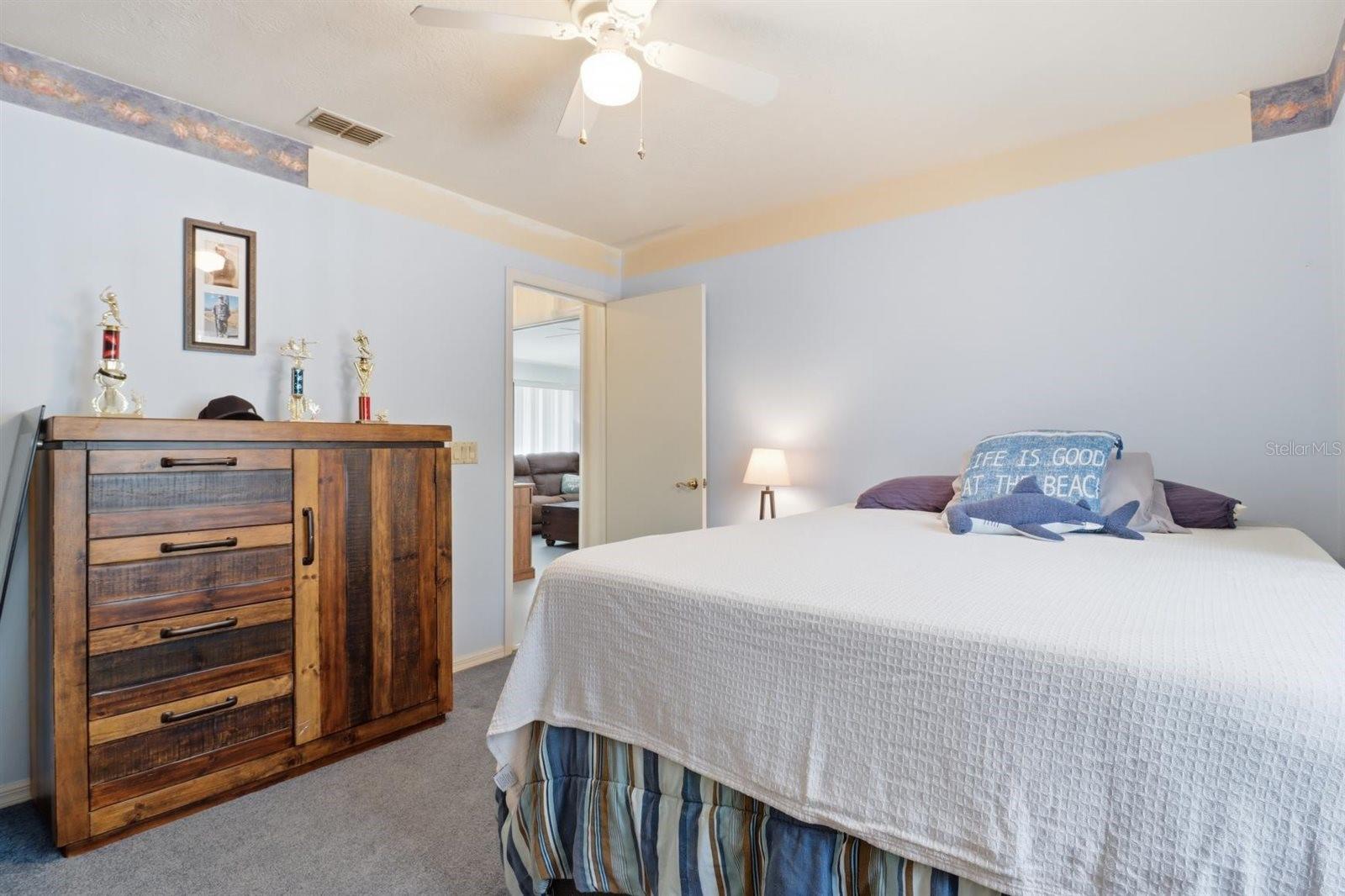 Image 23 of 45 For 1737 Olympia Street