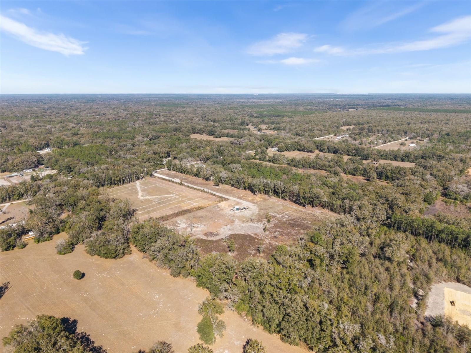 Image 9 of 14 For 17807 83rd Avenue