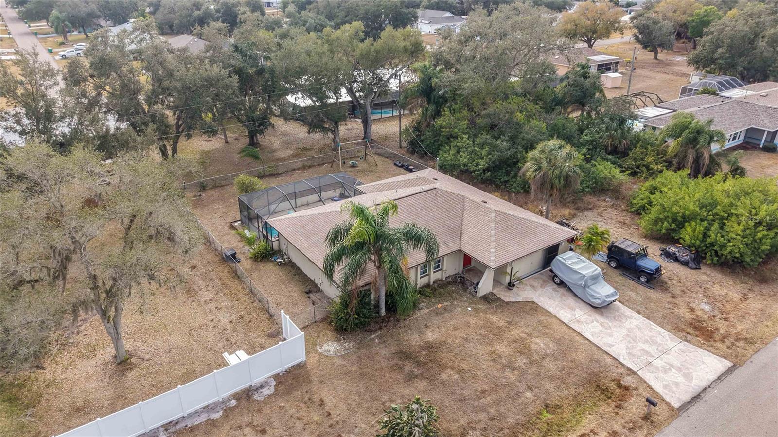 Image 36 of 50 For 22285 Walton Avenue