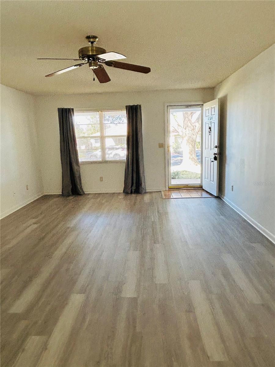 Image 6 of 45 For 8530 90th Street B