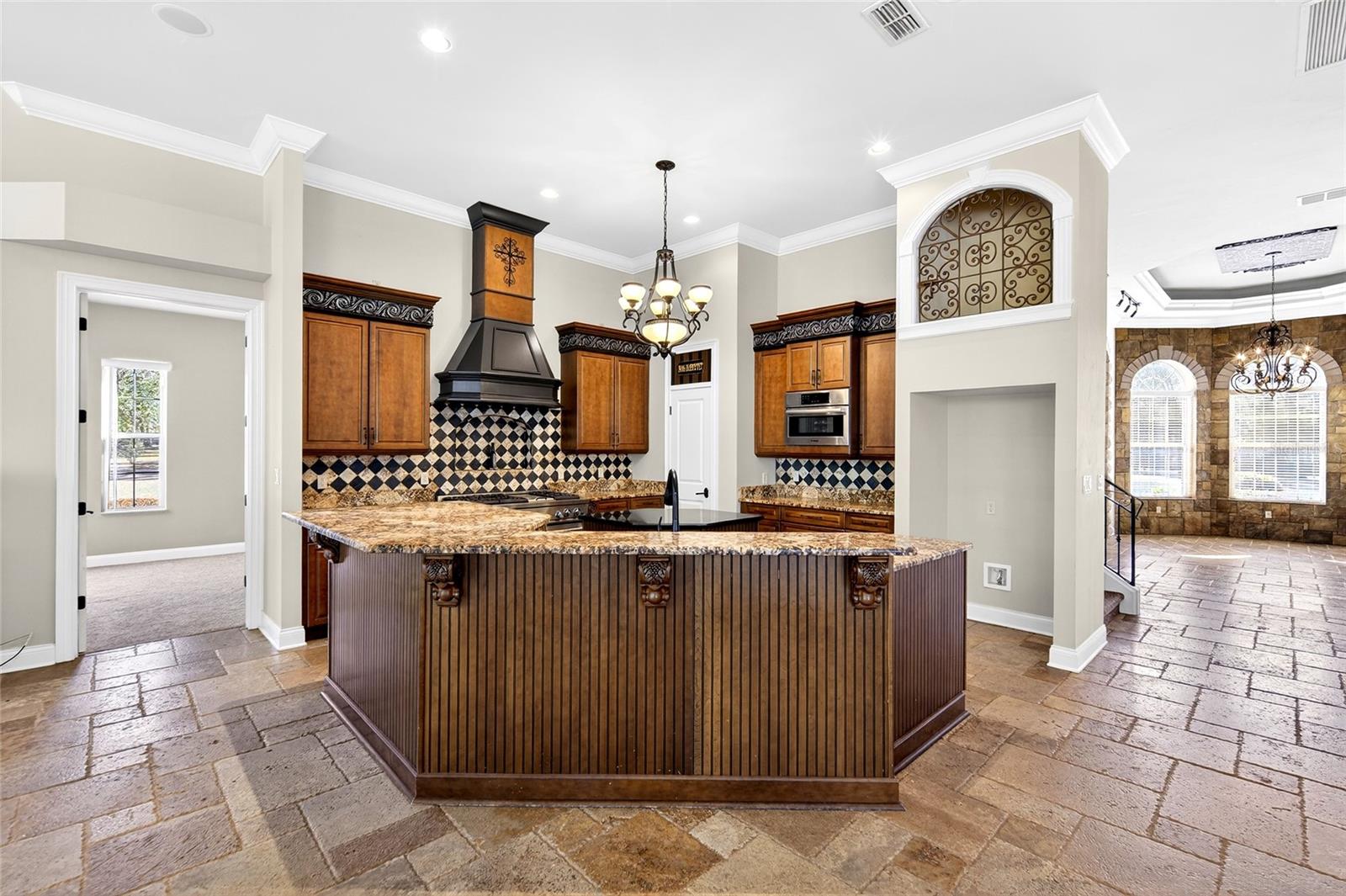 Image 14 of 66 For 19056 72nd Avenue