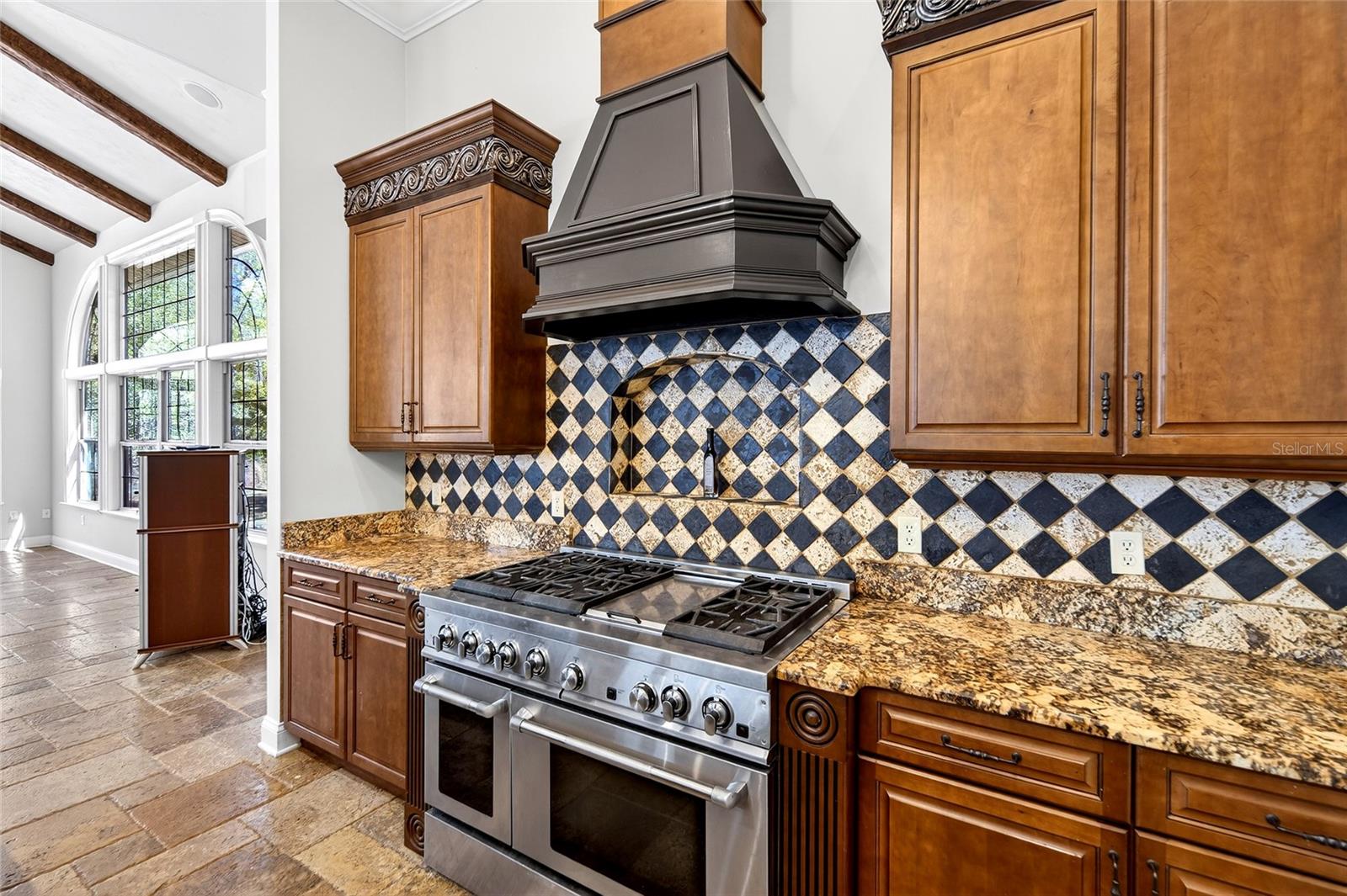 Image 15 of 66 For 19056 72nd Avenue